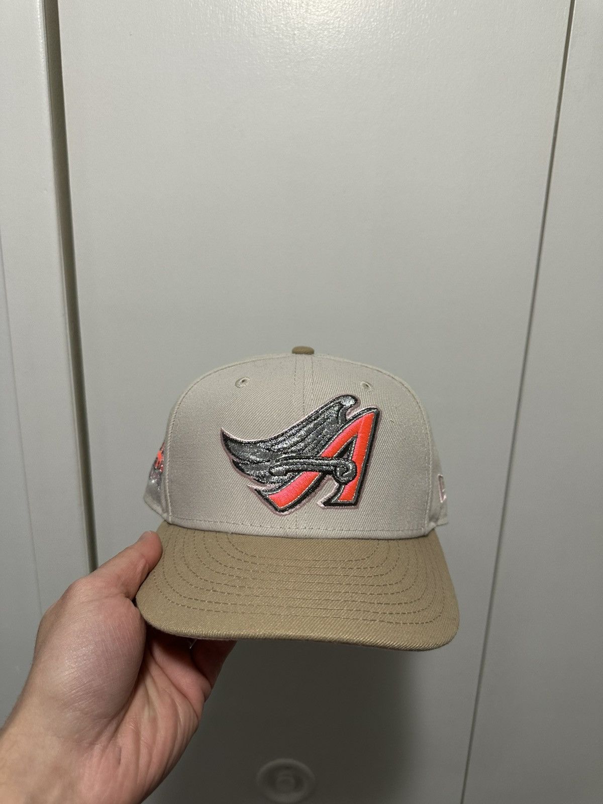 Cooperstown Collection × MLB × New Era Size 7 Anaheim Angels 40th Anniversary Pink UV Size ONE SIZE - 3 Thumbnail