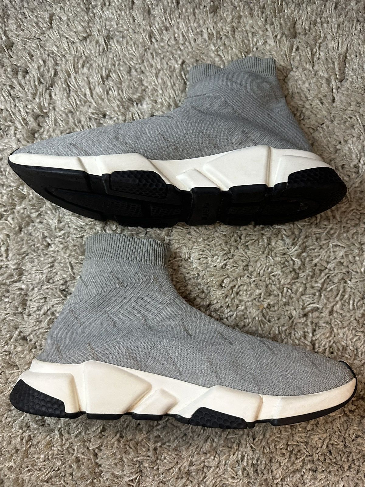 Balenciaga Balenciaga Speed Trainer Grey Logo Size 11 Size US 11 / EU 44 - 2 Thumbnail