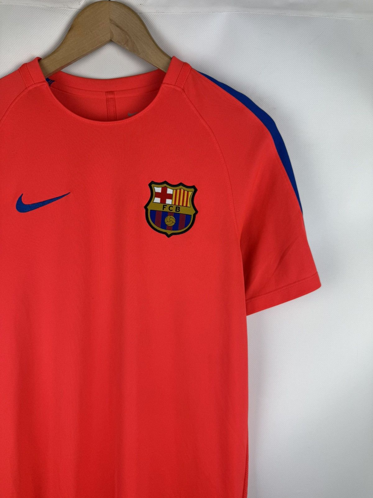 Nike Nike FC Barcelona 20016 / 17 Training Soccer Jersey Shirt Size US M / EU 48-50 / 2 - 5 Thumbnail