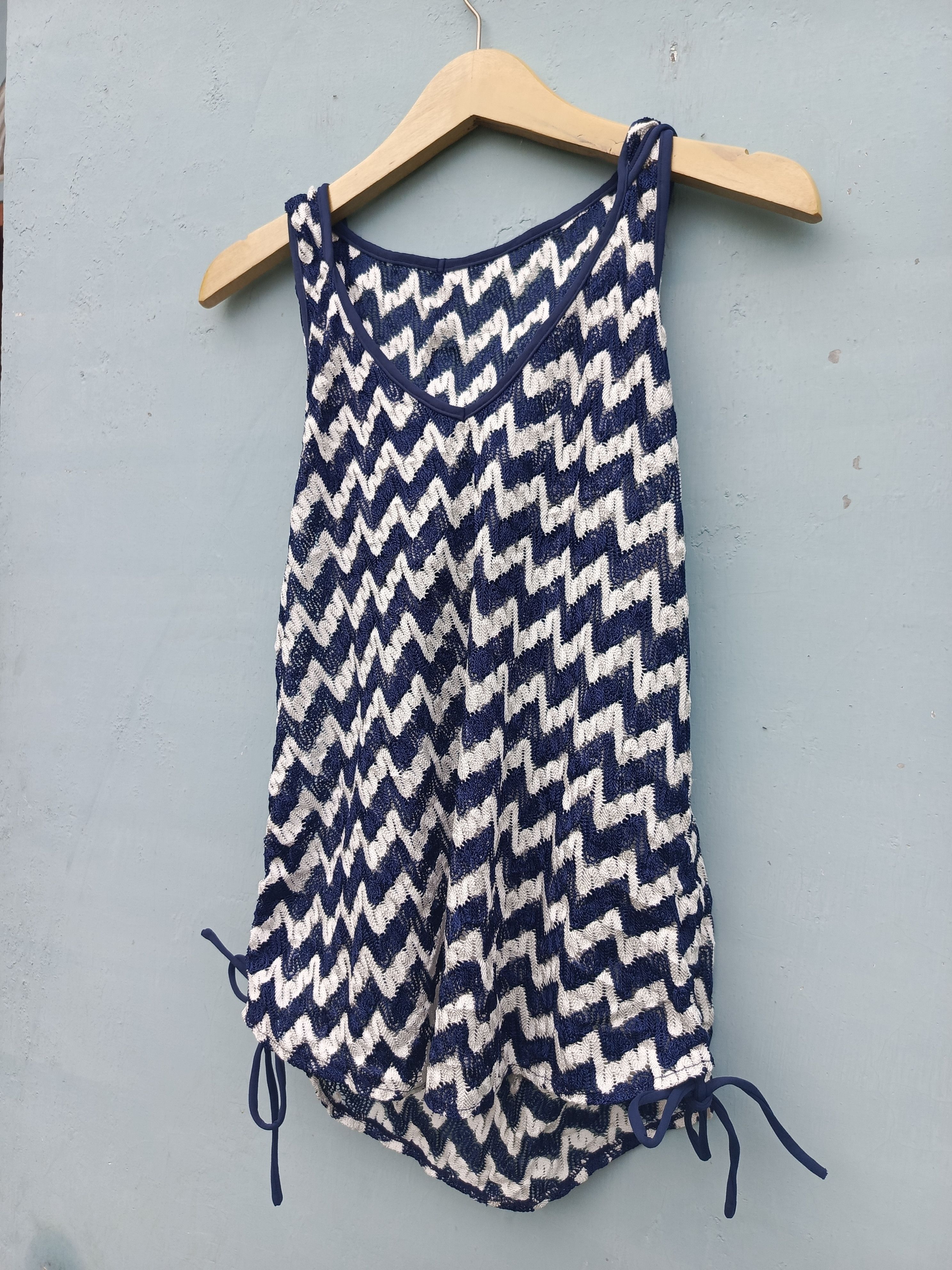 Homespun Knitwear Elle pattern sleeveless tank tops hoodie Size S / US 4 / IT 40 - 4 Thumbnail