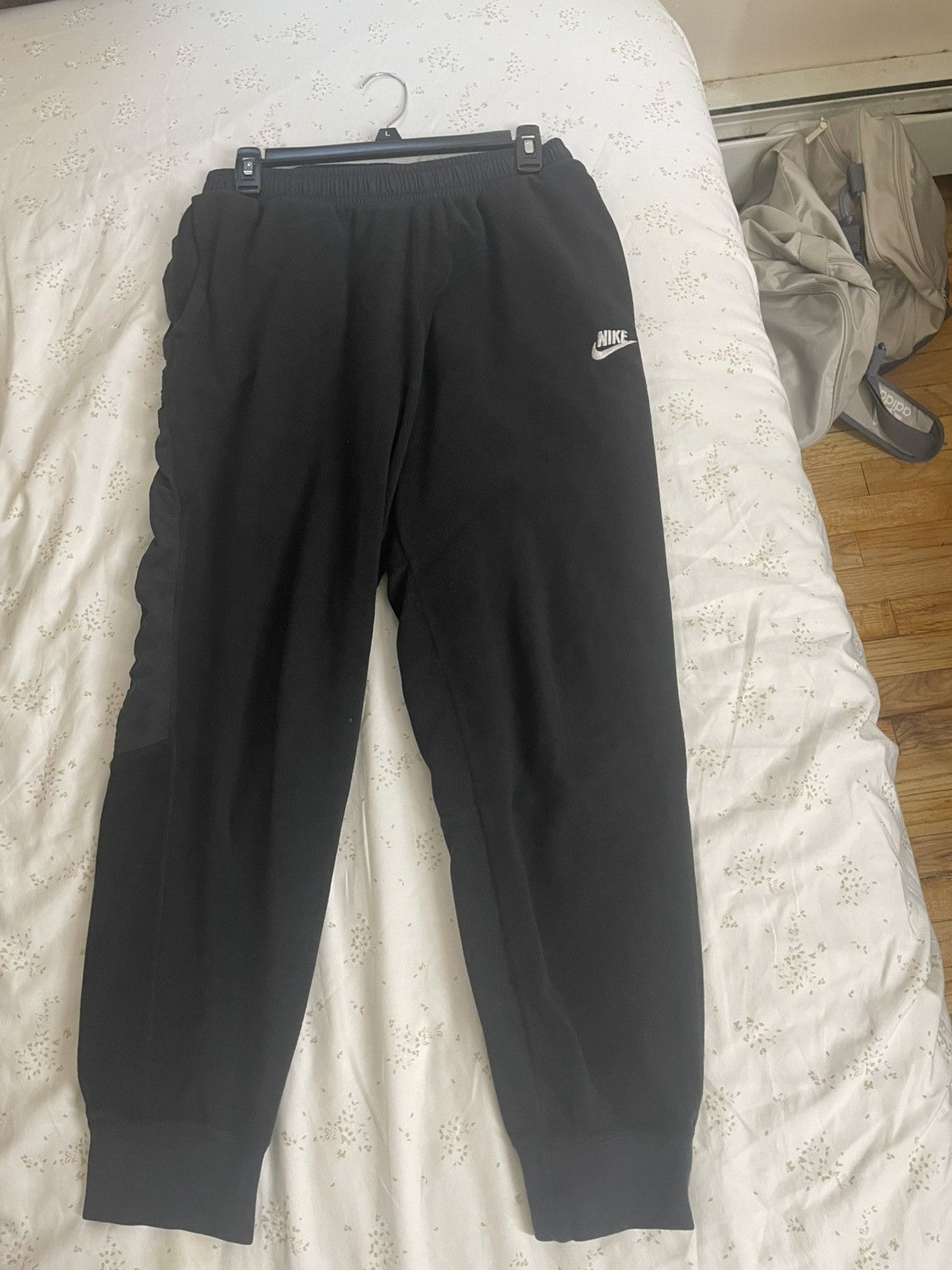 Nike Nike joggers Size US 33 - 2 Thumbnail