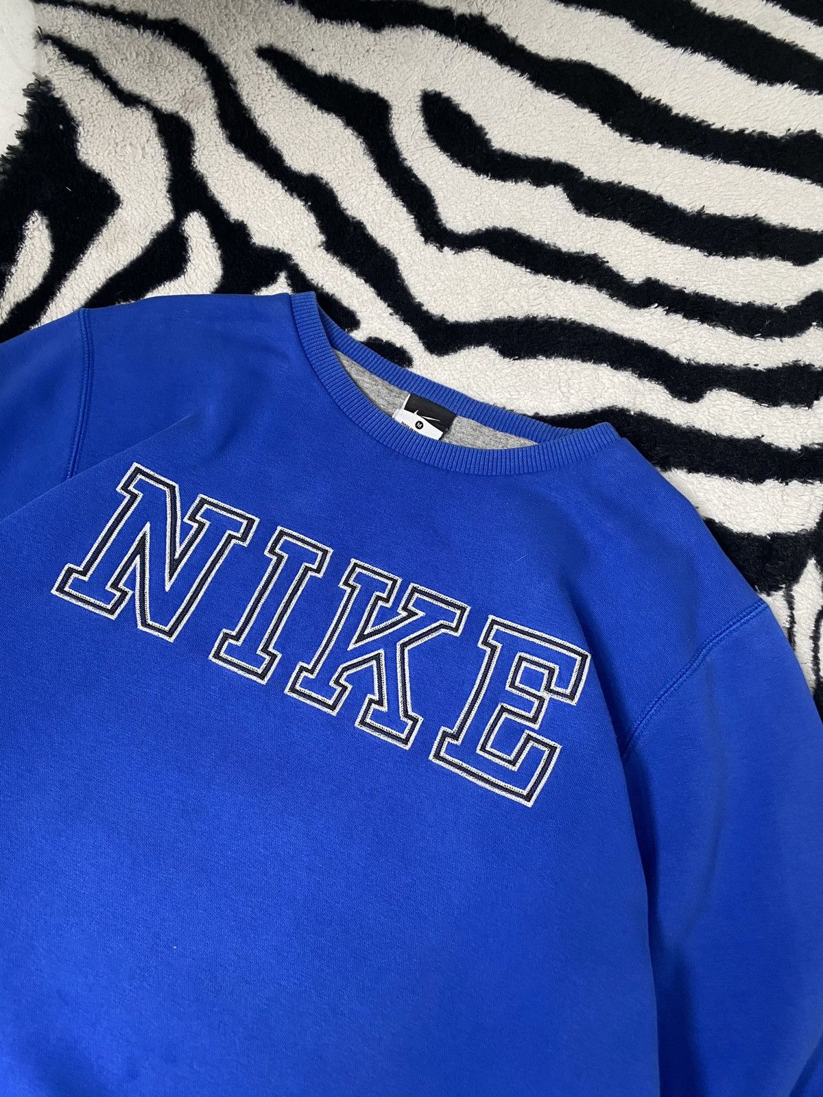 Nike × Vintage Vintage nike sweatshirt boxy fit box logo Blue Size US M / EU 48-50 / 2 - 6 Thumbnail