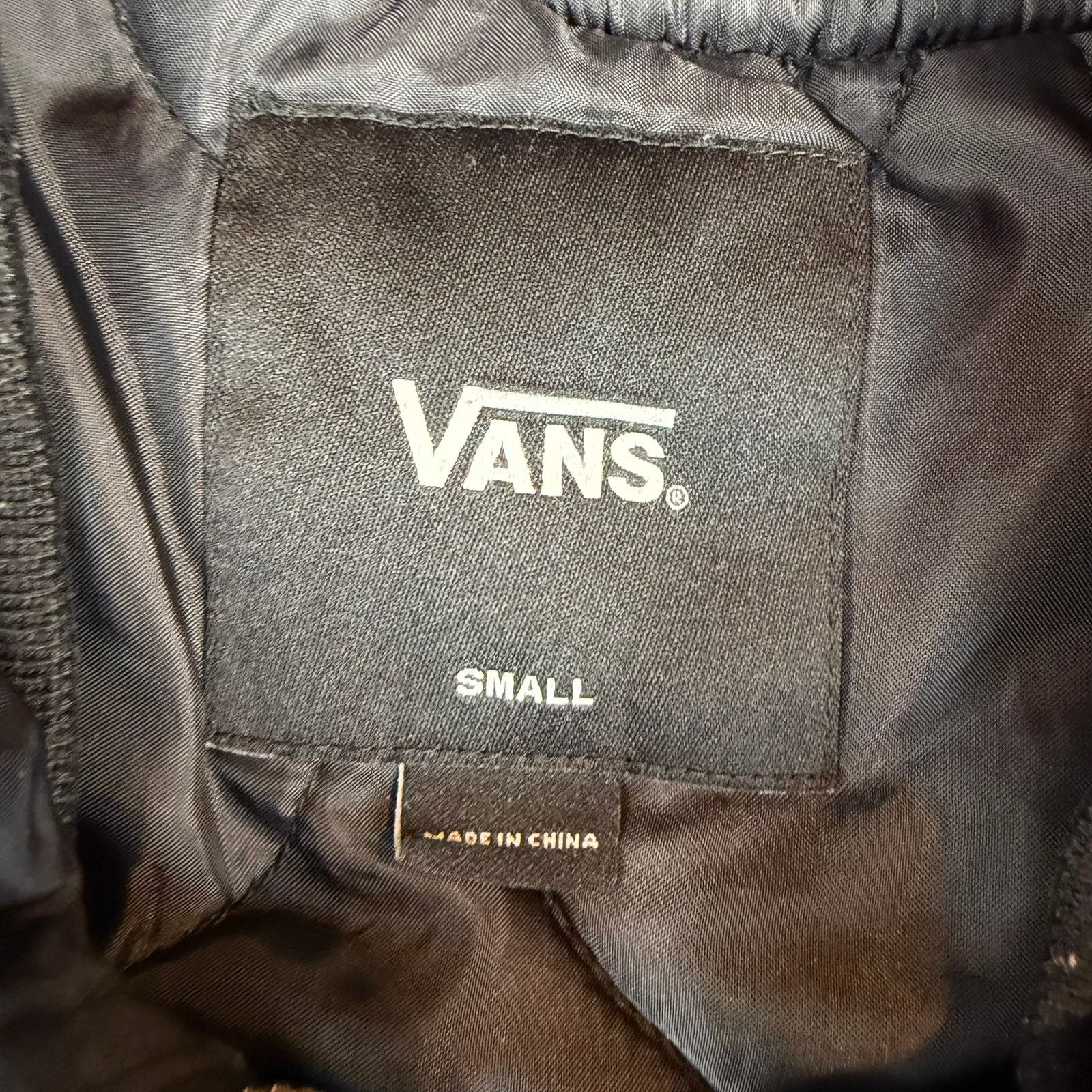 Vans Vans Hooded Bomber Jacket Black Small Skate Puffer Size S / US 4 / IT 40 - 3 Thumbnail