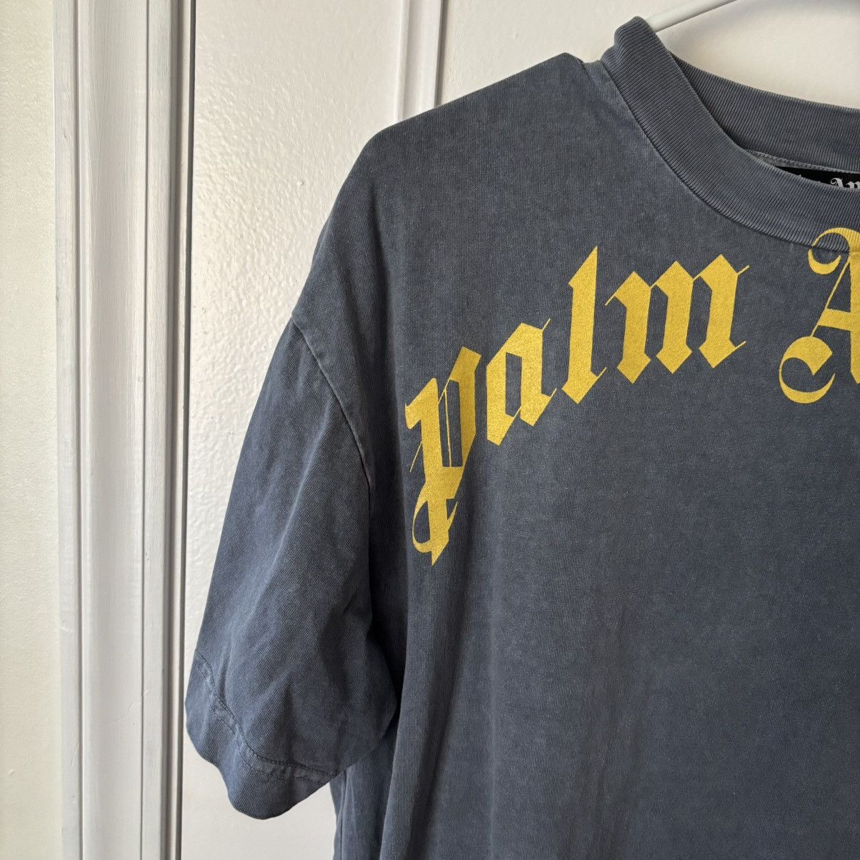 Palm Angels Size M-Palm Angels Vintage T-shirt Navy gently worn SHIPASAP Size US M / EU 48-50 / 2 - 5 Thumbnail