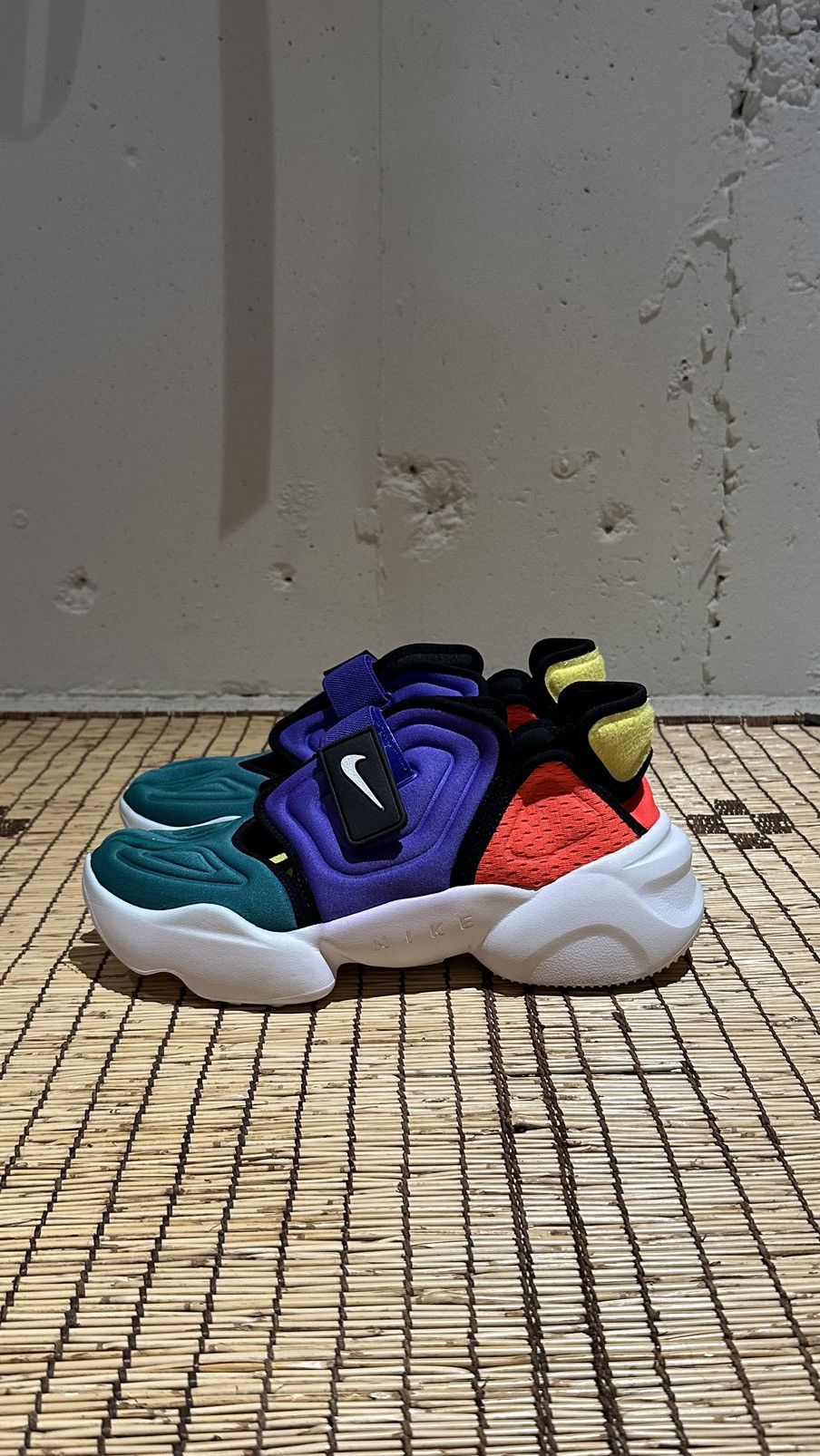 Nike Aqua Rift « Multicolor » Size US 9.5 / EU 42-43 - 2 Thumbnail