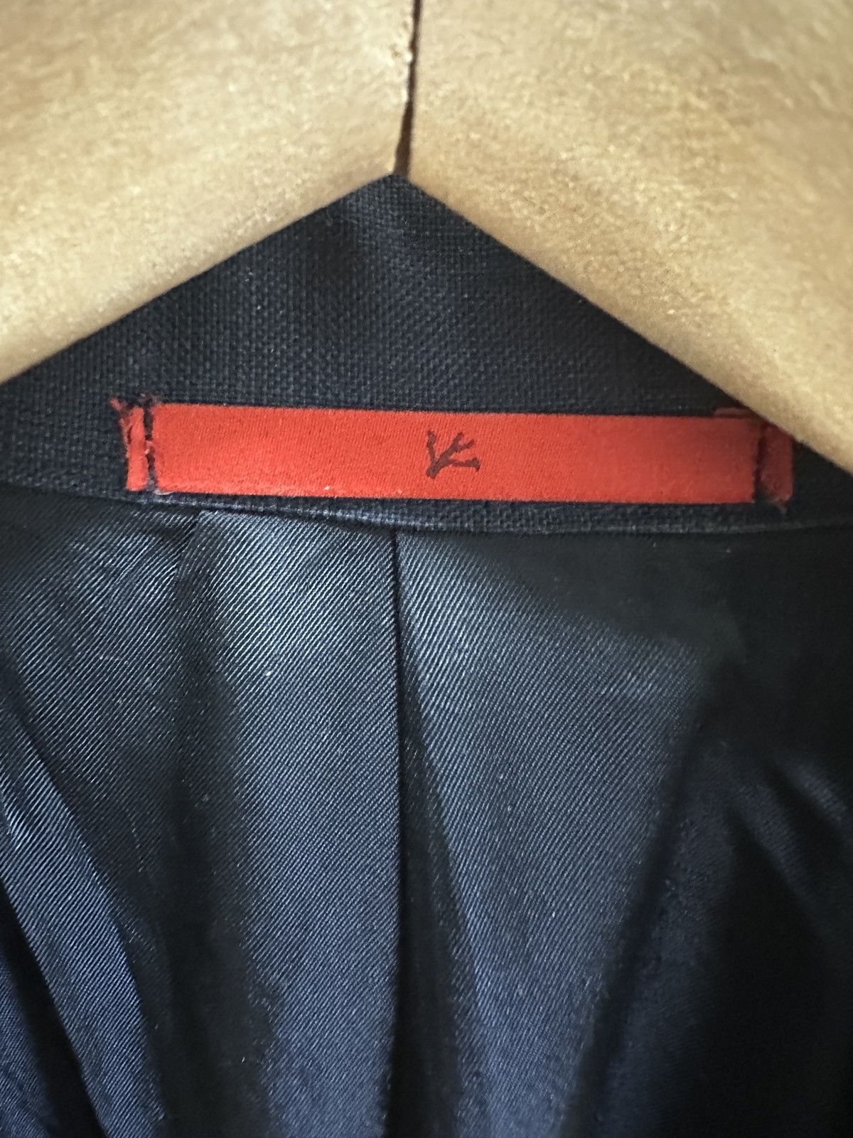 Isaia Navy Suit Size 38R - 5 Thumbnail