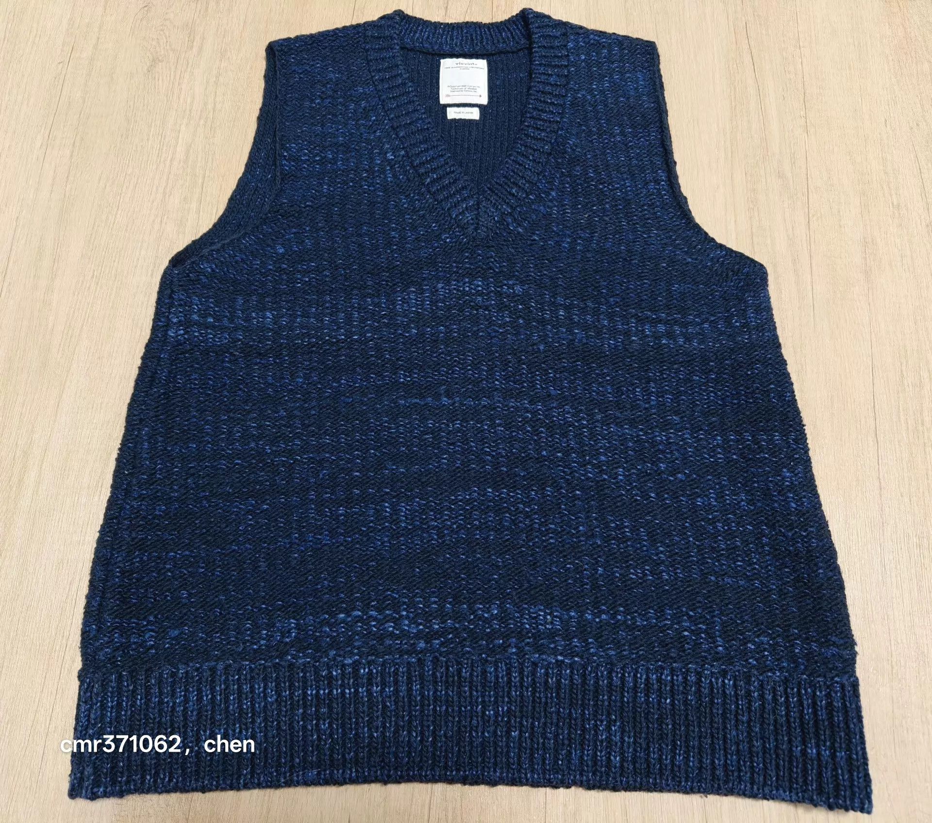 Visvim visvim 20aw tussar v-neck vest navy 3 95 new Size US L / EU 52-54 / 3 - 1 Thumbnail