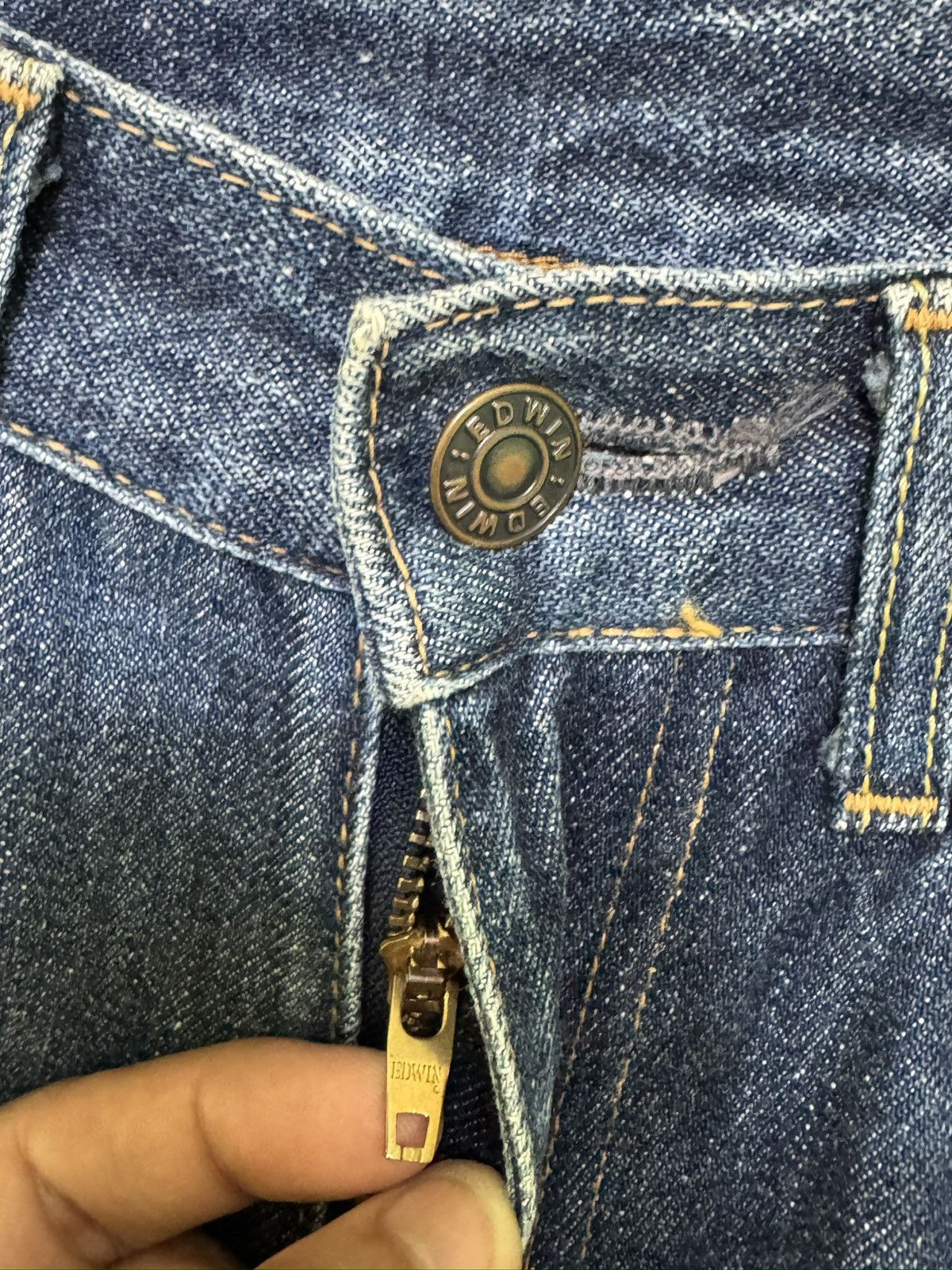 Edwin Vintage Miss Edwin 503 Regular Flare Blue Washed Distressed Size US 26 / EU 42 - 7 Thumbnail