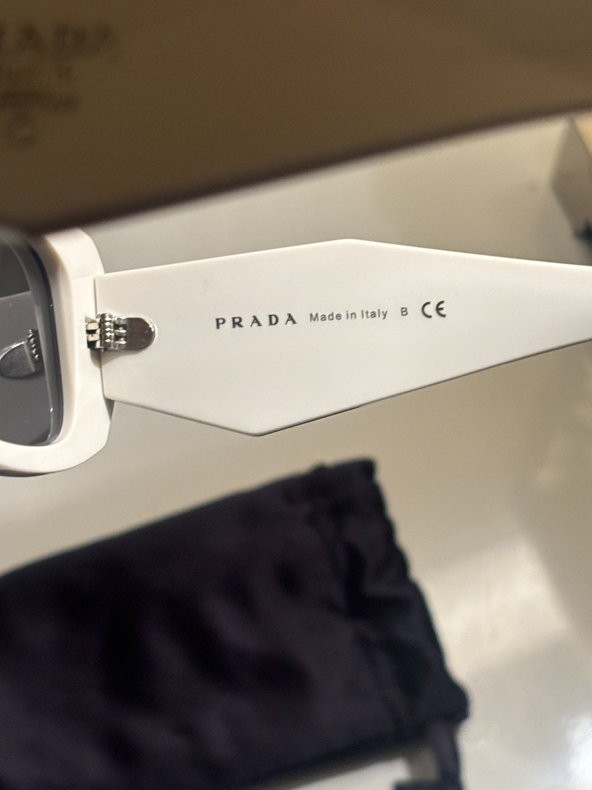 Prada Prada sunglasses Size ONE SIZE - 8 Thumbnail