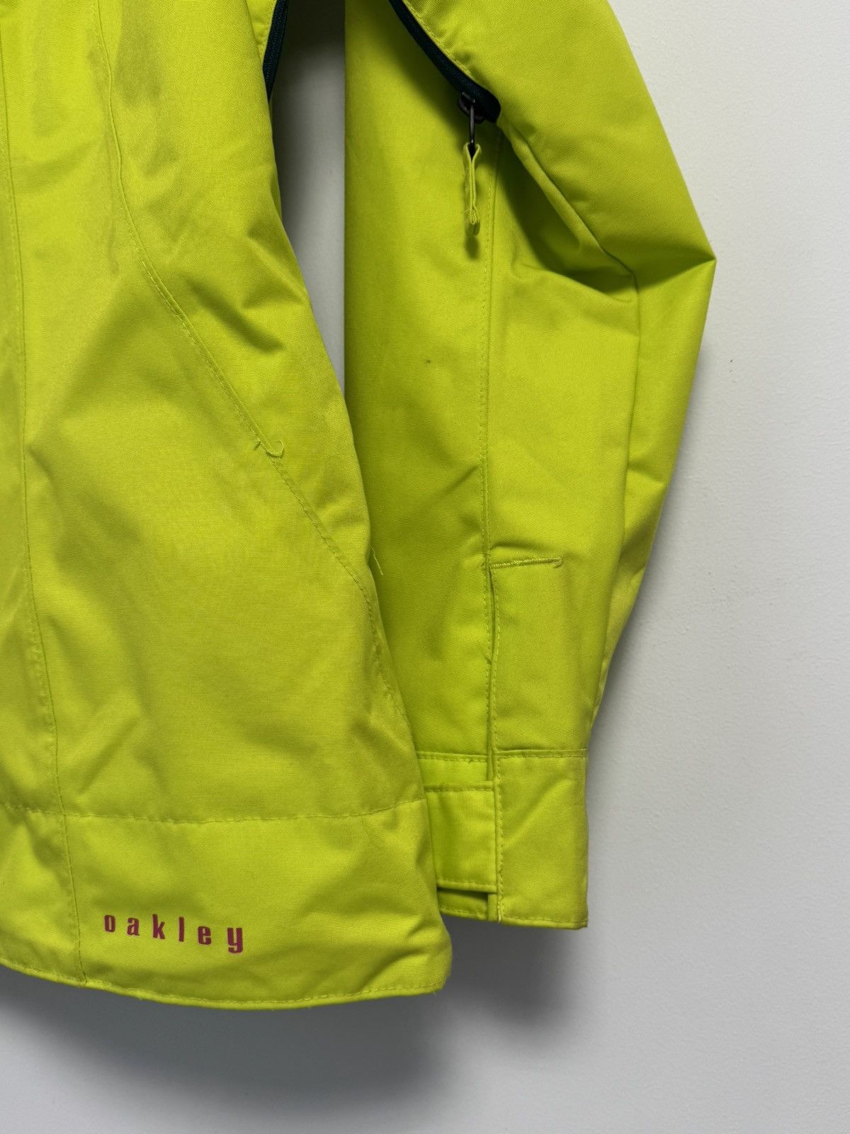 Oakley Oakley Vintage Y2K style Outdoor Jacket Women’s Size M / US 6-8 / IT 42-44 - 20 Thumbnail