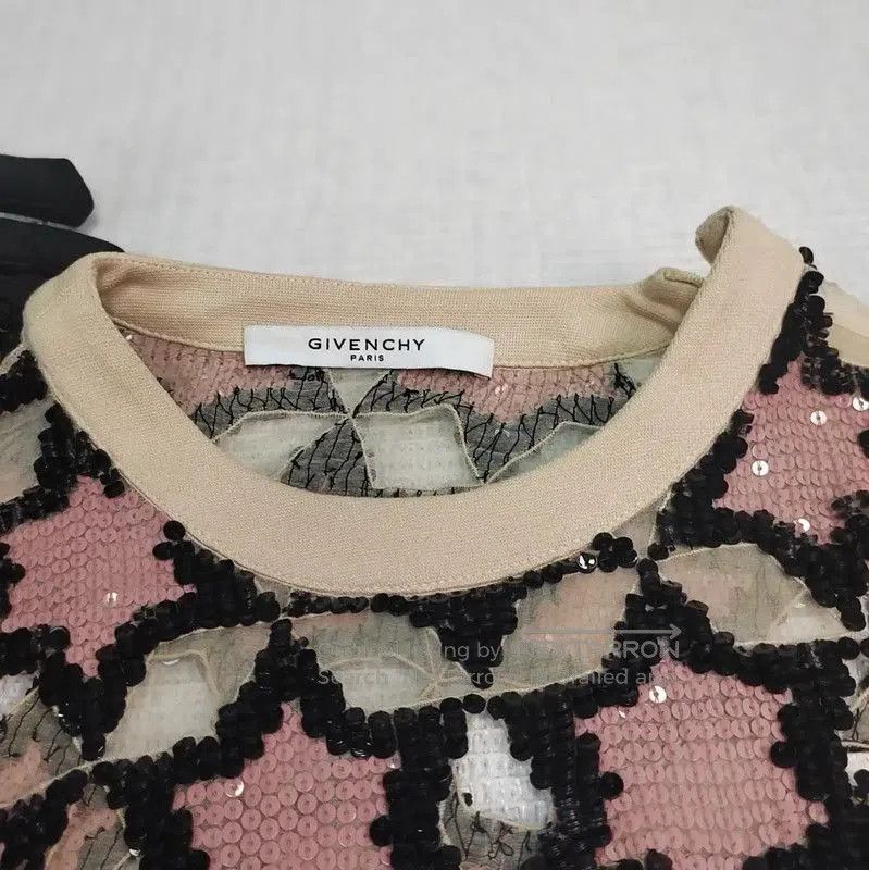 Givenchy Givenchy Pink Cotton T-Shirt for Women . Size M / US 6-8 / IT 42-44 - 3 Thumbnail
