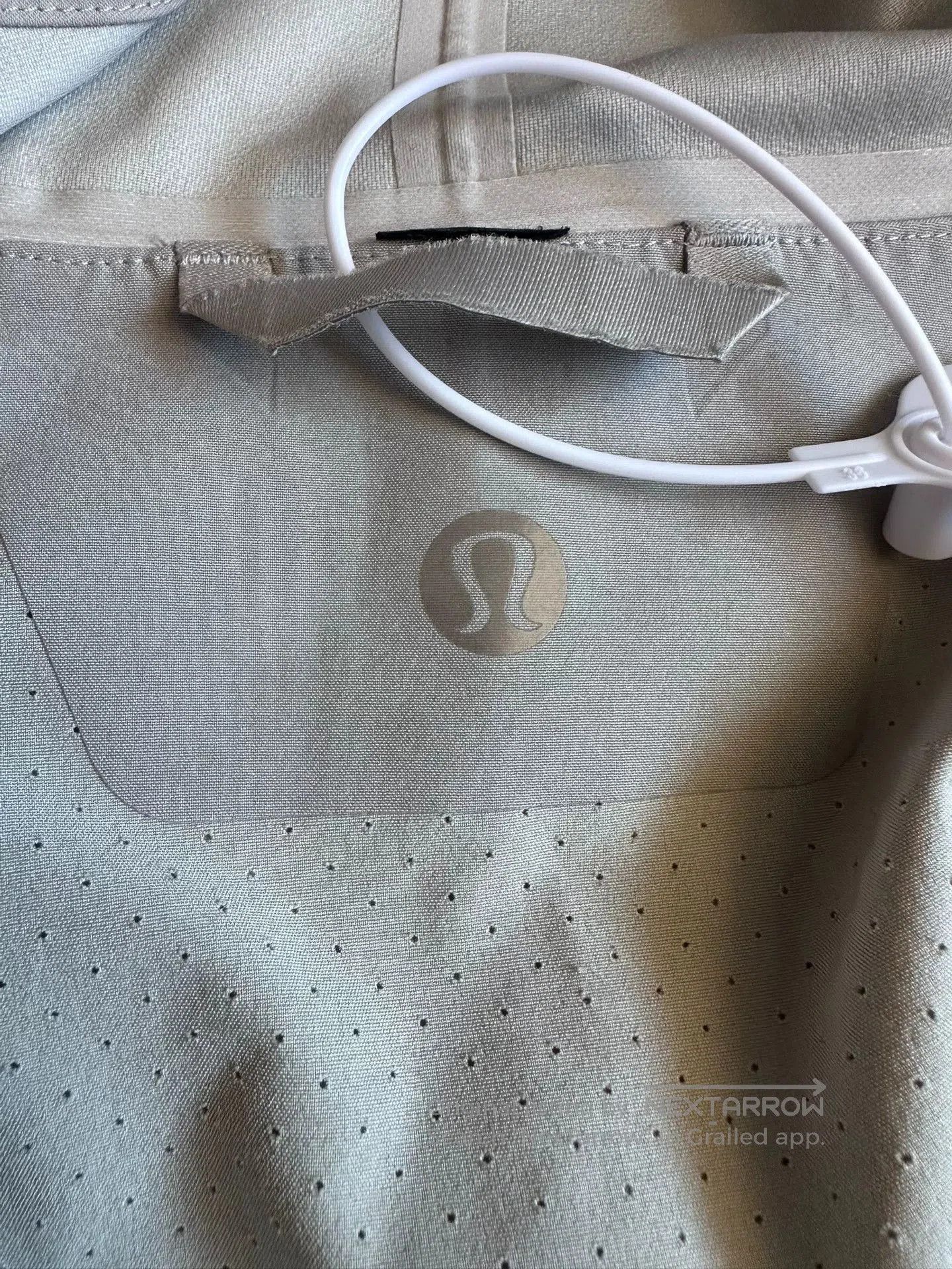 Lululemon lululemon StretchSeal Outpour Men's Hooded Jacket. Size US S / EU 44-46 / 1 - 7 Thumbnail