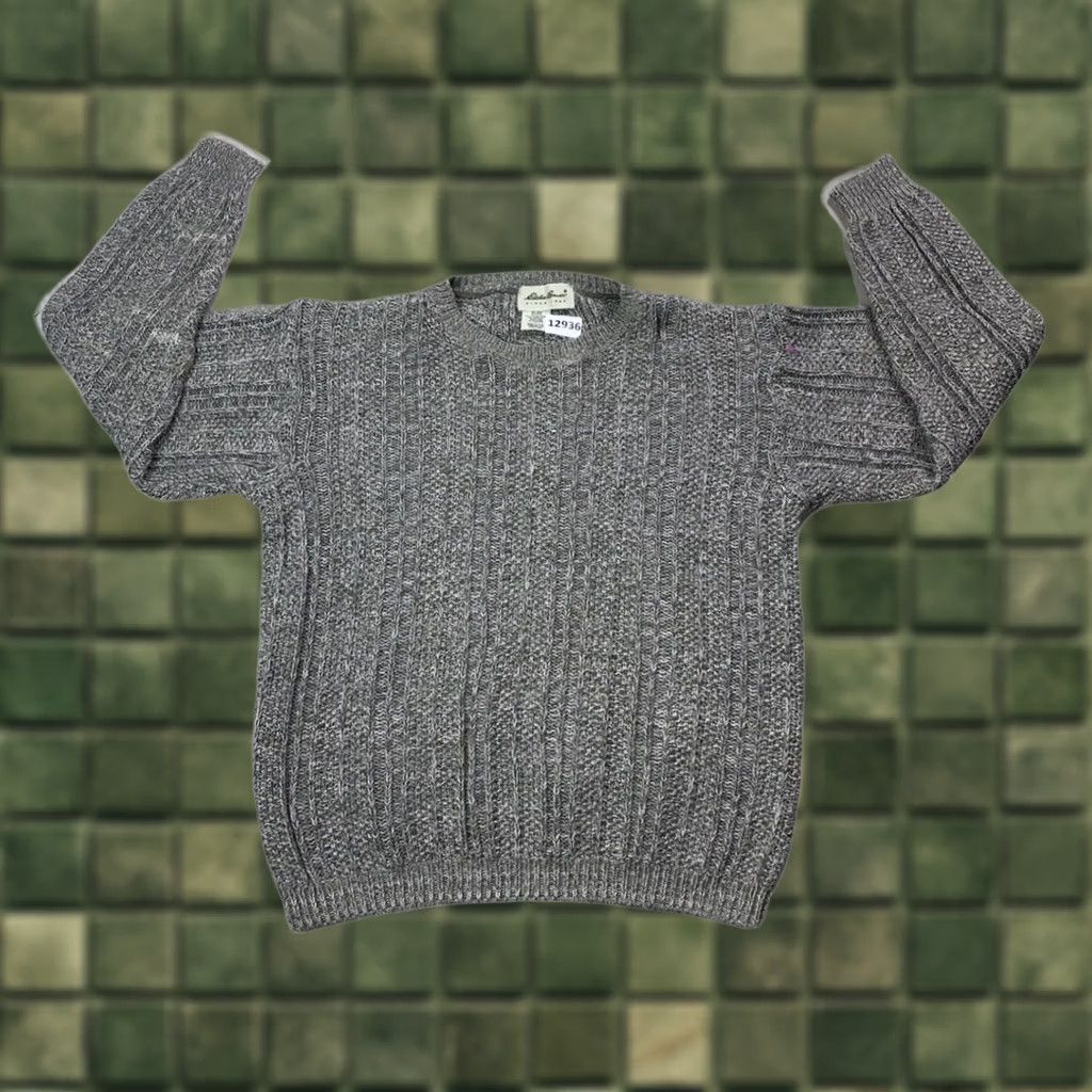 Eddie Bauer VINTAGE Eddie Bauer Sweater Women's Medium Silk Cotton Blend Chunky-Knit Crew Neck Gray USA 90s Pullover Mens Womens? Size M / US 6-8 / IT 42-44 - 1 Thumbnail