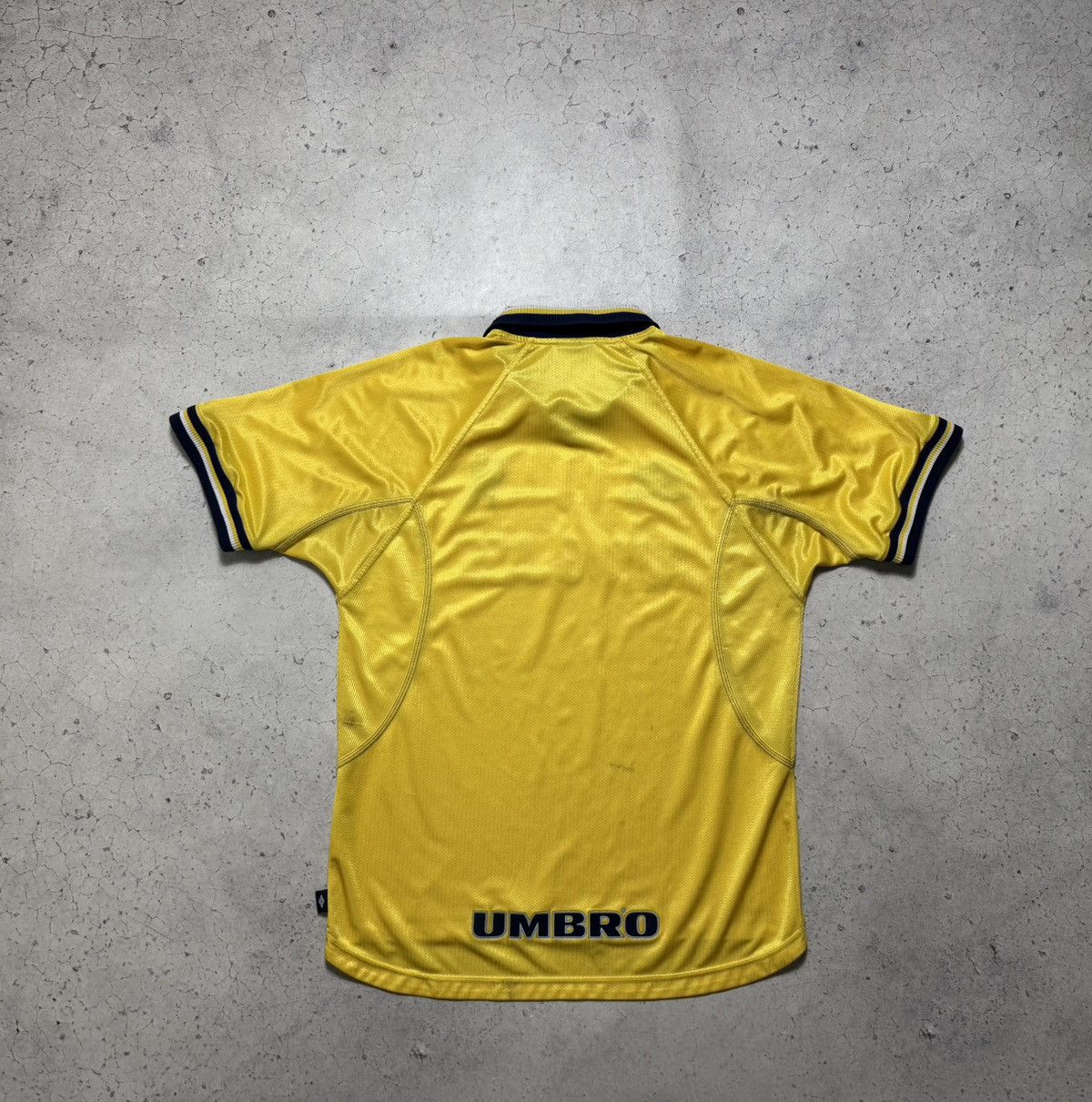 Umbro Umbro FC Chelsea 1999/2000 Vintage Soccer Jersey Size US L / EU 52-54 / 3 - 13 Thumbnail