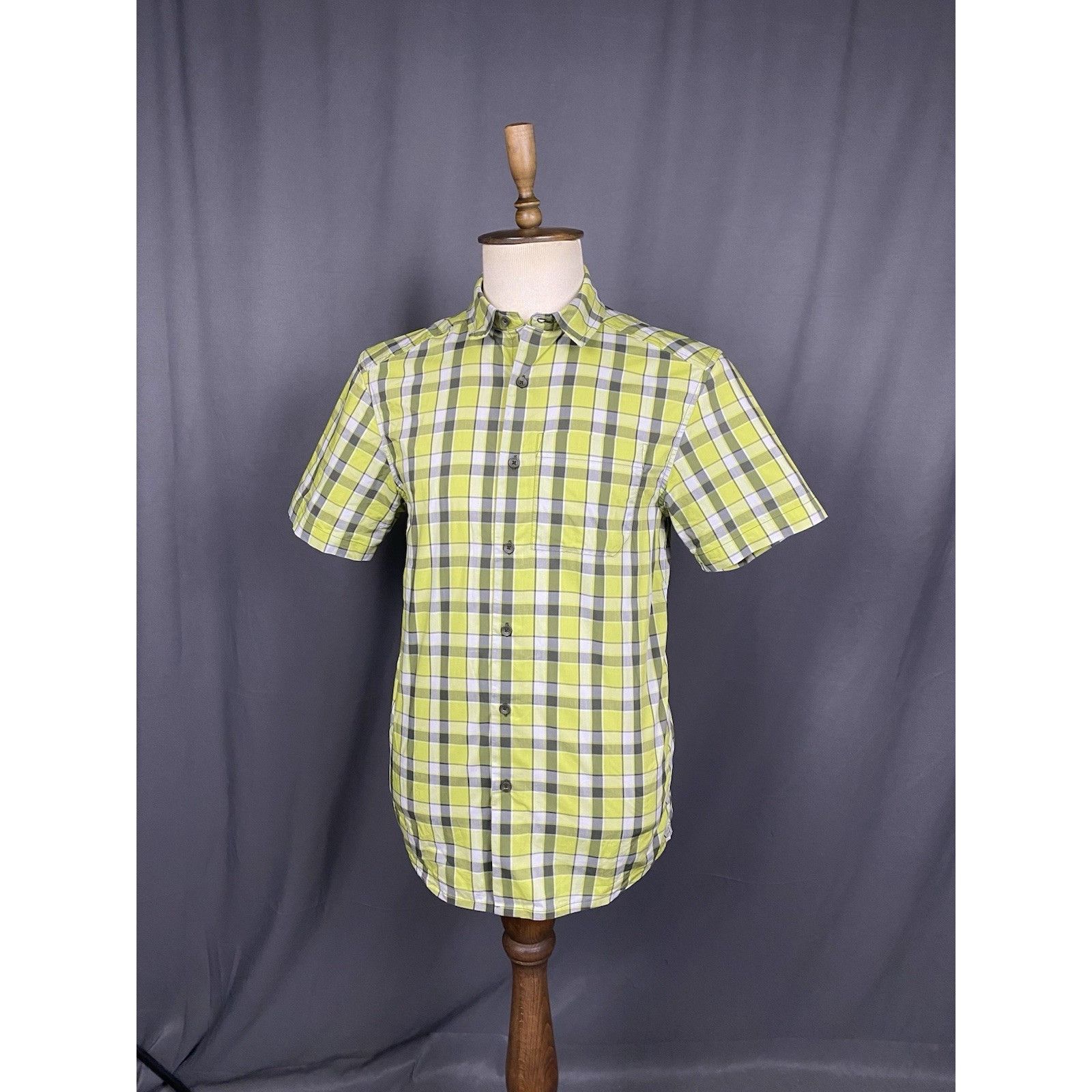 Arc'teryx MINT! Arc'Teryx Men' Green Checked Short Sleeve Shirt Size M Size US M / EU 48-50 / 2 - 2 Thumbnail