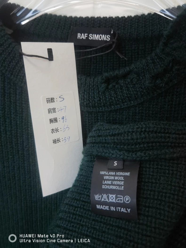 Raf Simons Raf Simons Sweater with holes in medals-2506 Size US S / EU 44-46 / 1 - 3 Thumbnail