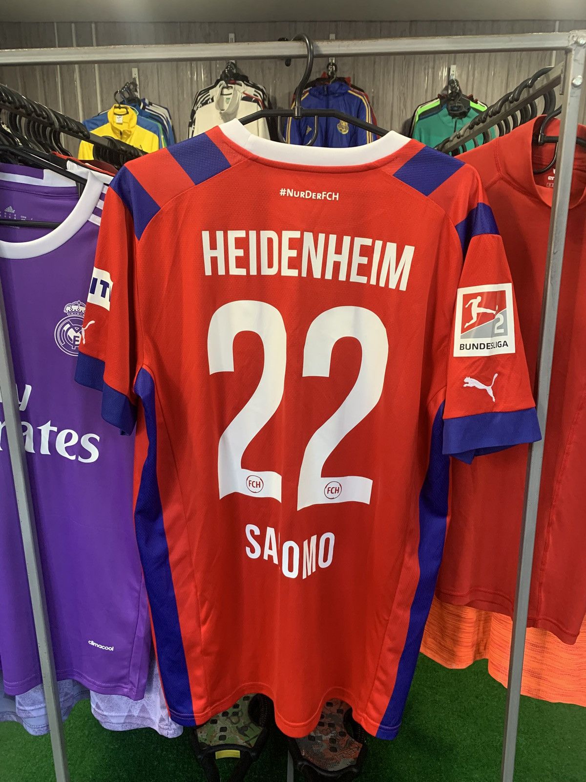 Puma NWT FC HEIDENHEIM 2022/2023 HOME JERSEY TRIKOT #22 Size US L / EU 52-54 / 3 - 2 Thumbnail