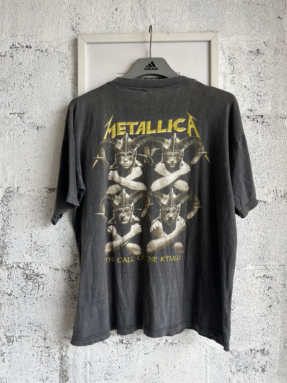 Band Tees Vintage METALLICA The Call Of The Ktulu ( EU )Tshirt Size US L / EU 52-54 / 3 - 3 Thumbnail