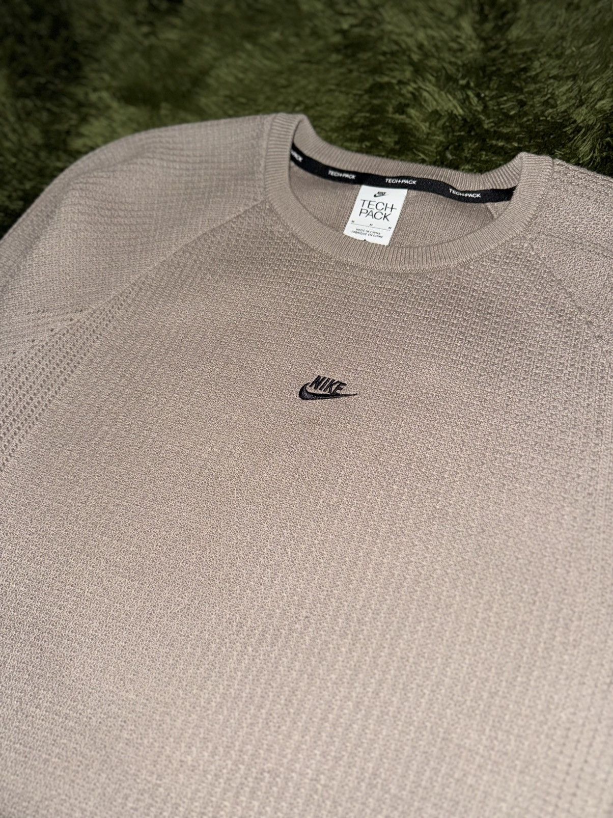 Nike [M] Nike Tech Pack Club Logo Waffle Knit Beige Size US M / EU 48-50 / 2 - 2 Thumbnail
