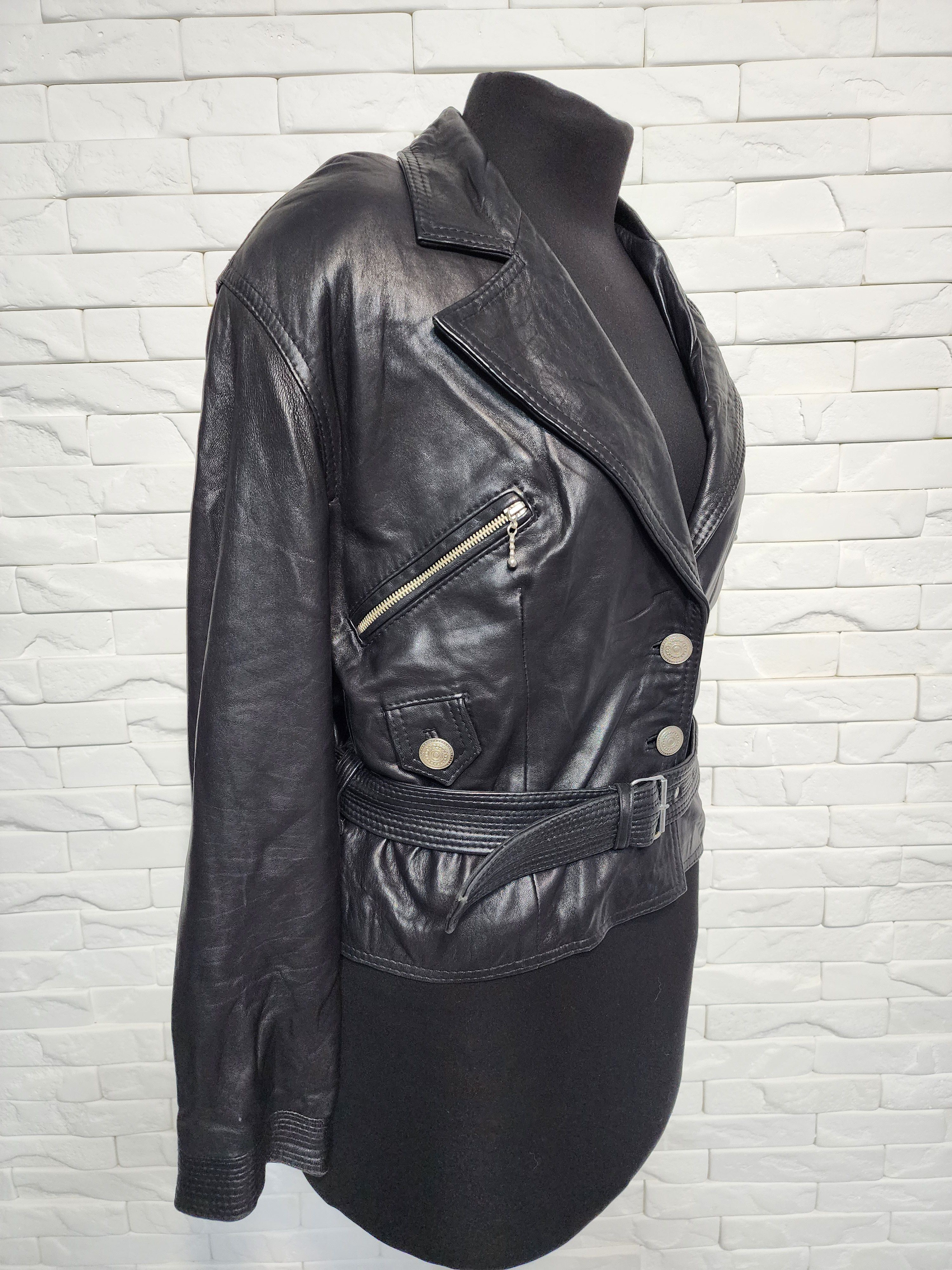 Designer Women's leather jacket with buttons. Size XL / US 12-14 / IT 48-50 - 2 Thumbnail