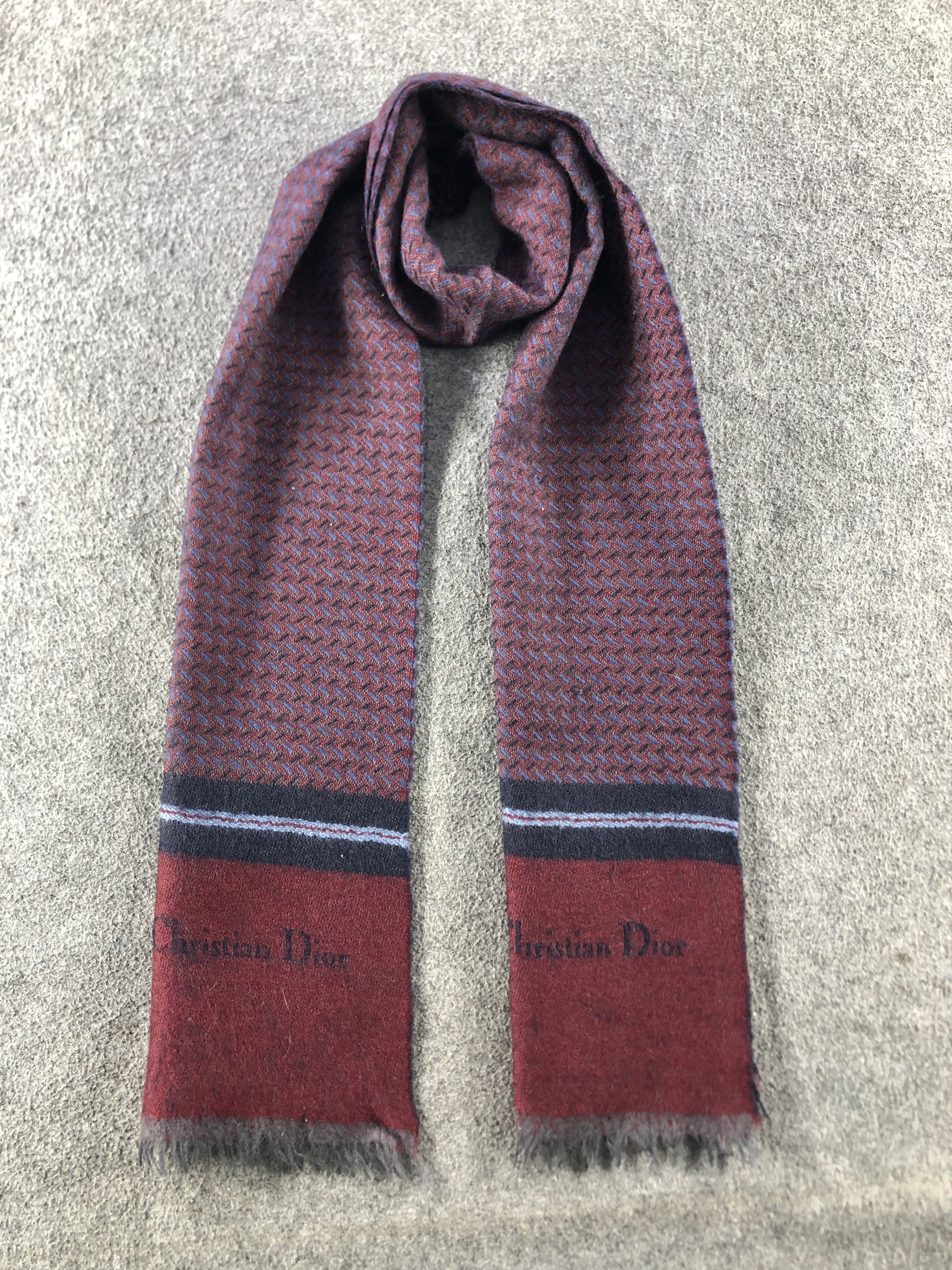 Vintage Christian Dior Scarf / Muffler / Neckwear P880 Size ONE SIZE - 1 Thumbnail
