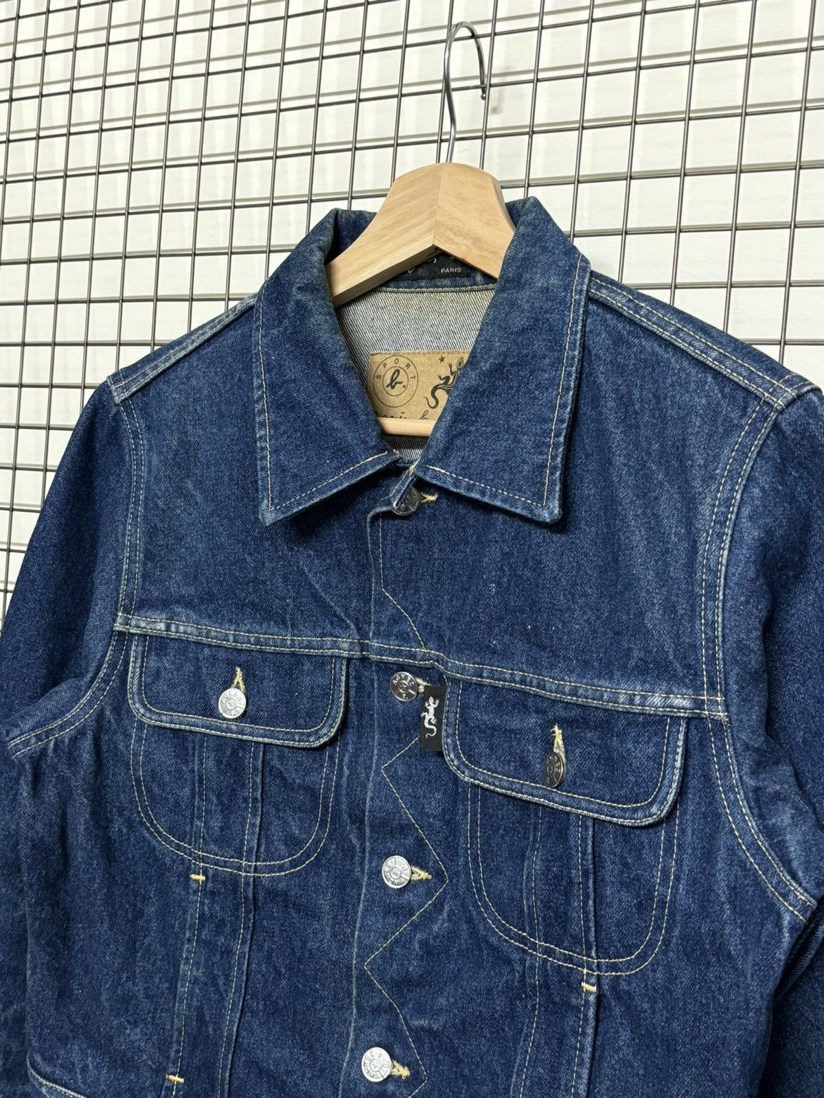 agnes b. Vintage Agnes B Jeans Trucker Denim Jacket Size US M / EU 48-50 / 2 - 4 Thumbnail