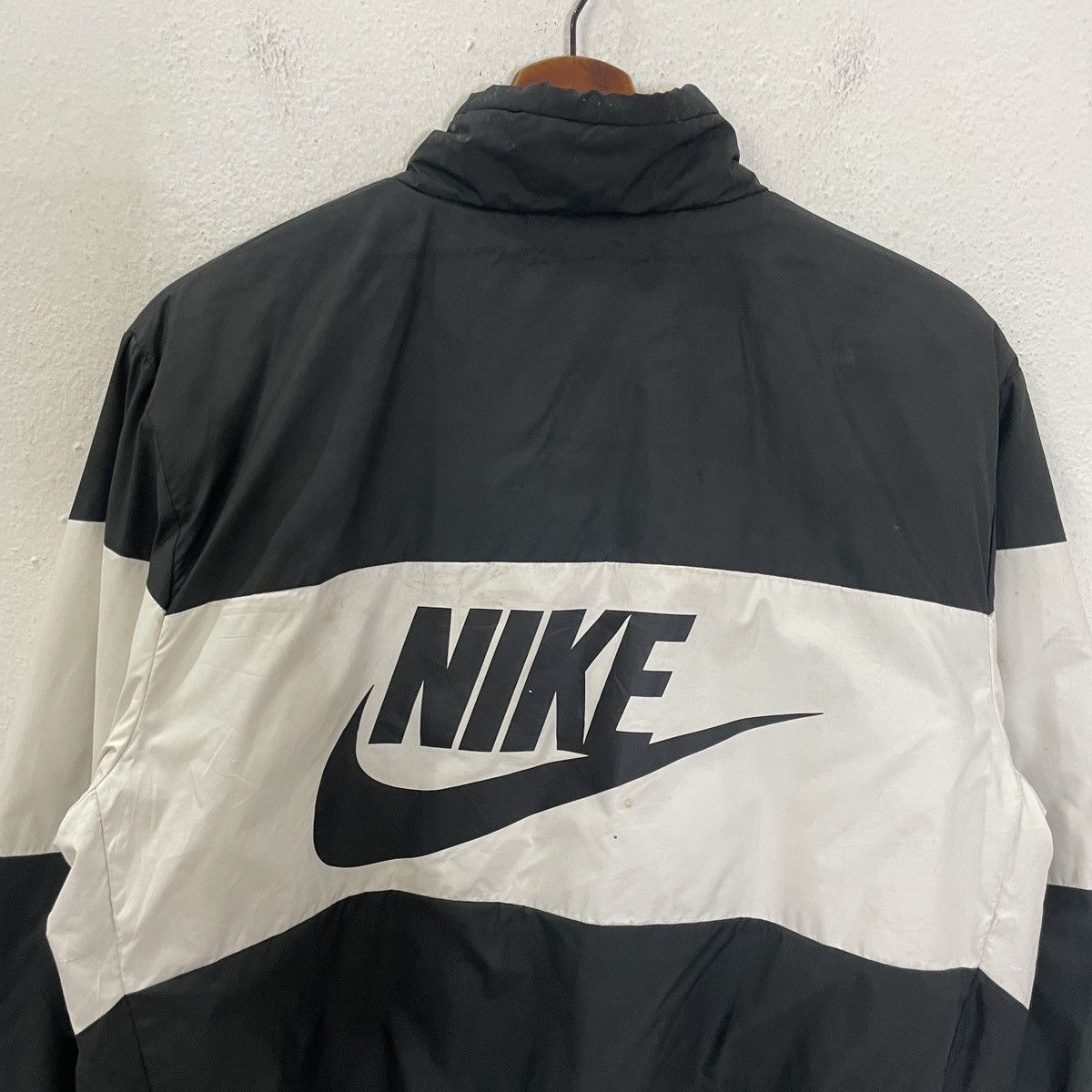 Nike Vintage Nike Big Logo Jacket Size US M / EU 48-50 / 2 - 4 Thumbnail