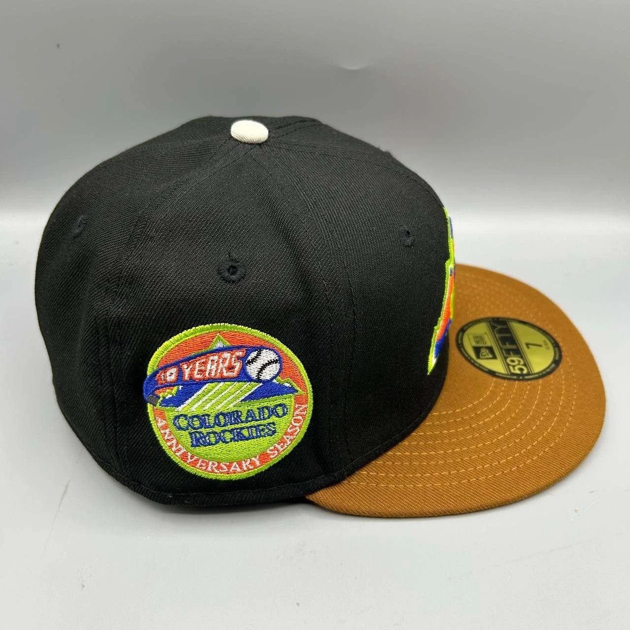 New Era Colorado Rockies Hat Men 7 Black Brown MLB Fitted Cap New Size ONE SIZE - 1 Thumbnail