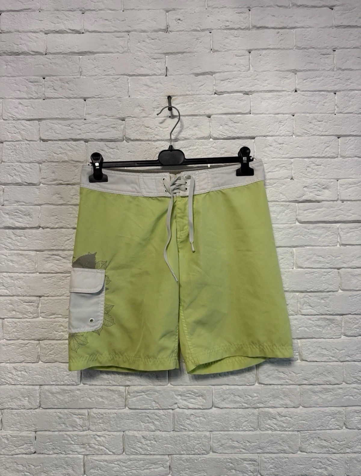 Oakley Oakley Swim Shorts Sz 34 Size US 34 / EU 50 - 1 Thumbnail