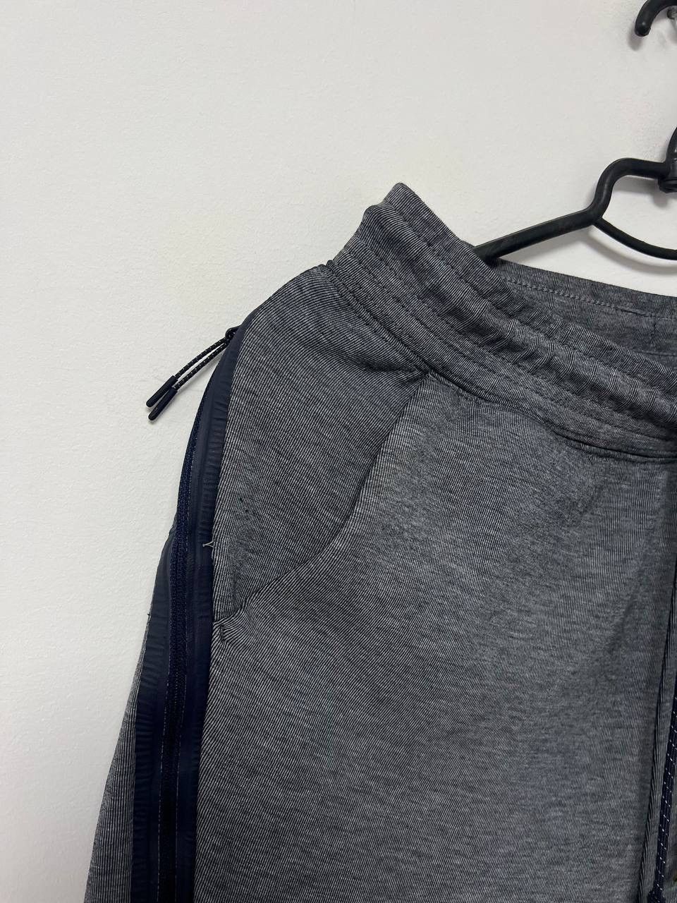 Nike Nike Tech Fleece Pants Gray Joggers Swoosh Activewear Small Size US 30 / EU 46 - 12 Thumbnail
