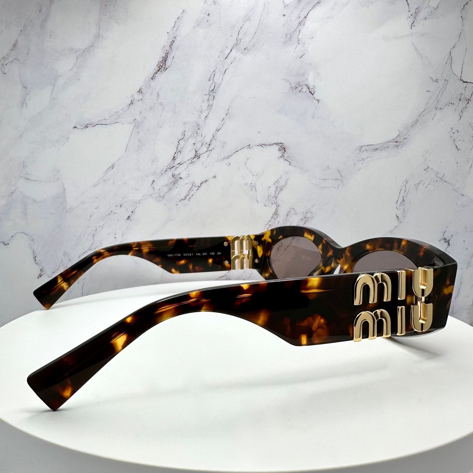 Miu Miu New MIU MIU Sunglasses Brown Tortoise Shell Oval Gold Logo Size ONE SIZE - 5 Thumbnail
