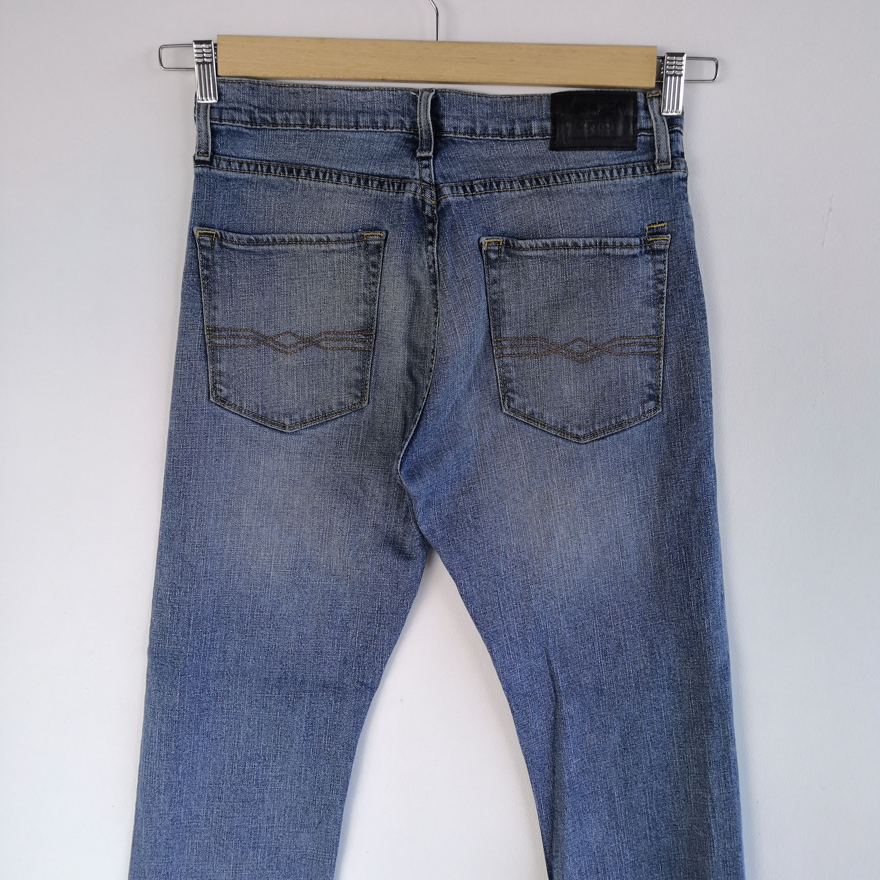 Levi's Distressed Levis Denizen Jeans Levi's Light Blue Denim Size US 30 / EU 46 - 4 Thumbnail