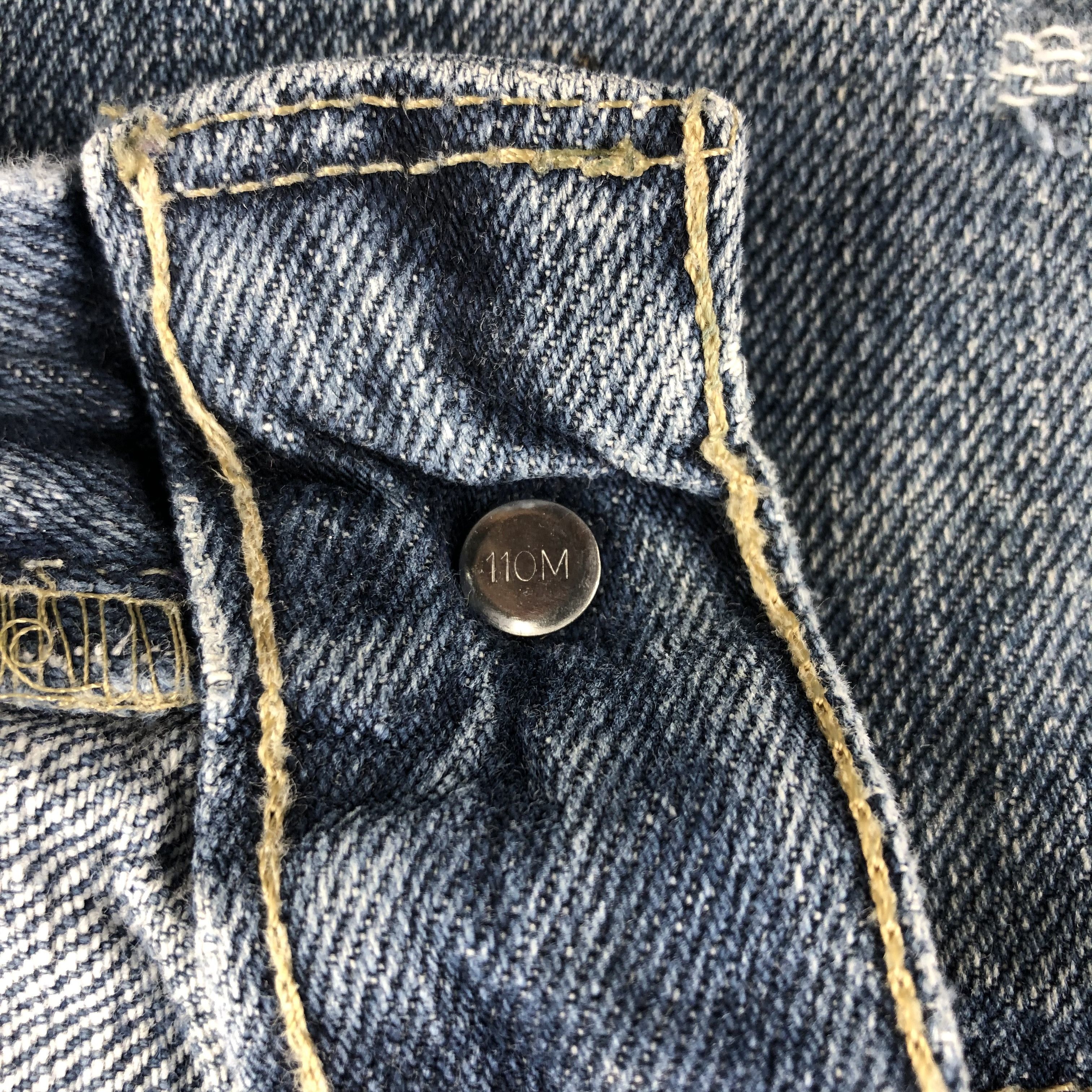 Levi's × Vintage Vintage 90s Blue Wash Levis 505 Jeans-JM2332 Size US 33 - 11 Thumbnail