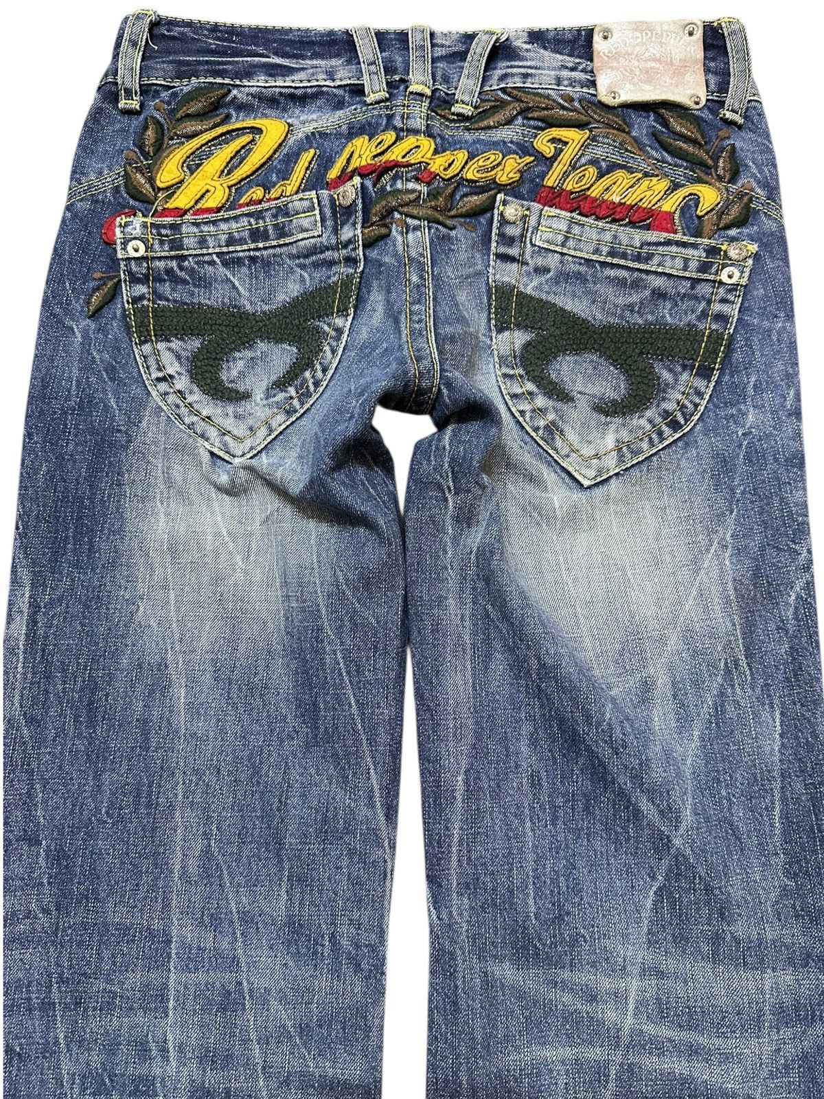 Japanese Brand Vintage Red Pepper Baggy Wide Leg Embroiddery Denim Size US 29 - 8 Thumbnail
