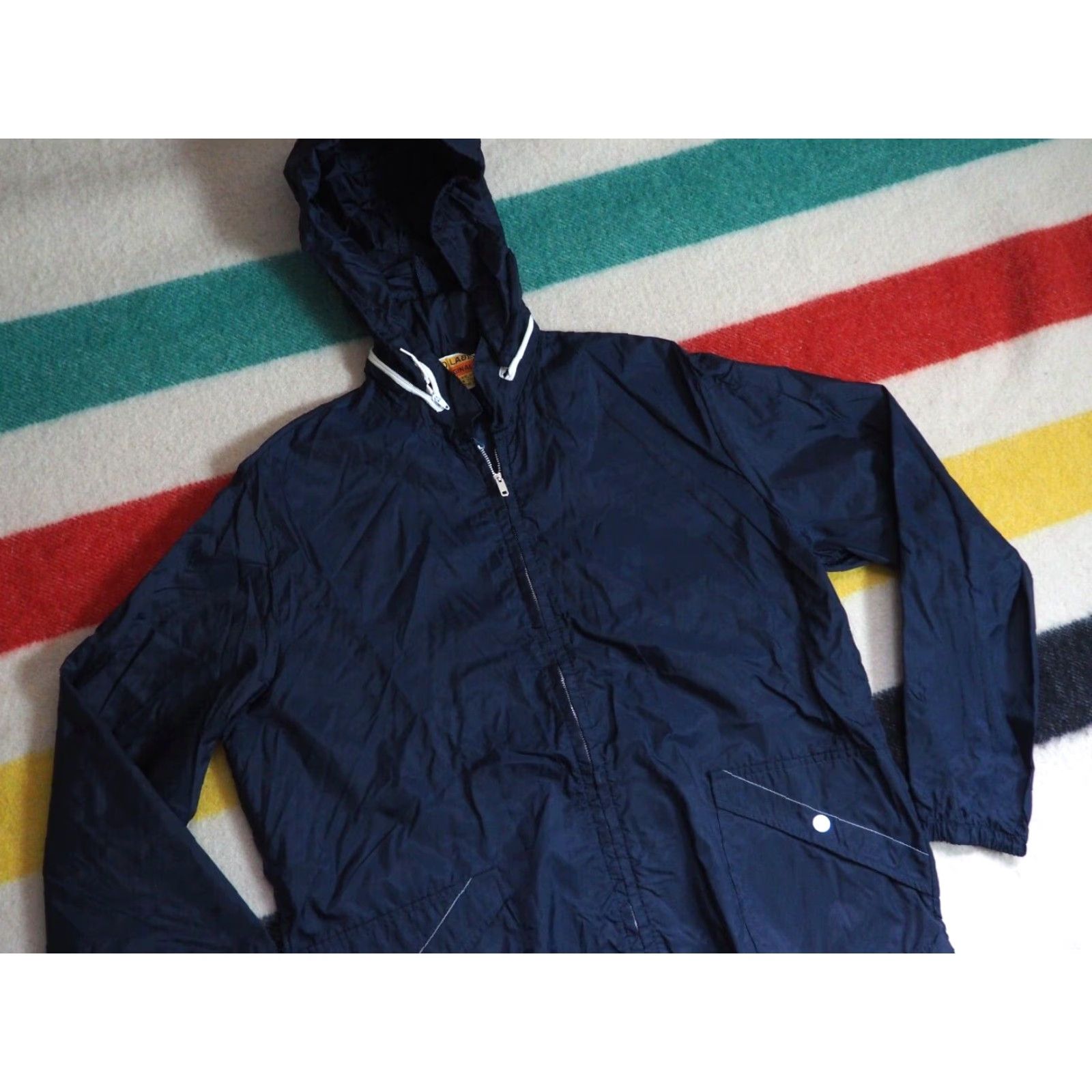 Vintage VINTAGE Gold Label Navy Blue Full Zip Hippy Nylon Windbreaker Jacket M Size US M / EU 48-50 / 2 - 2 Thumbnail