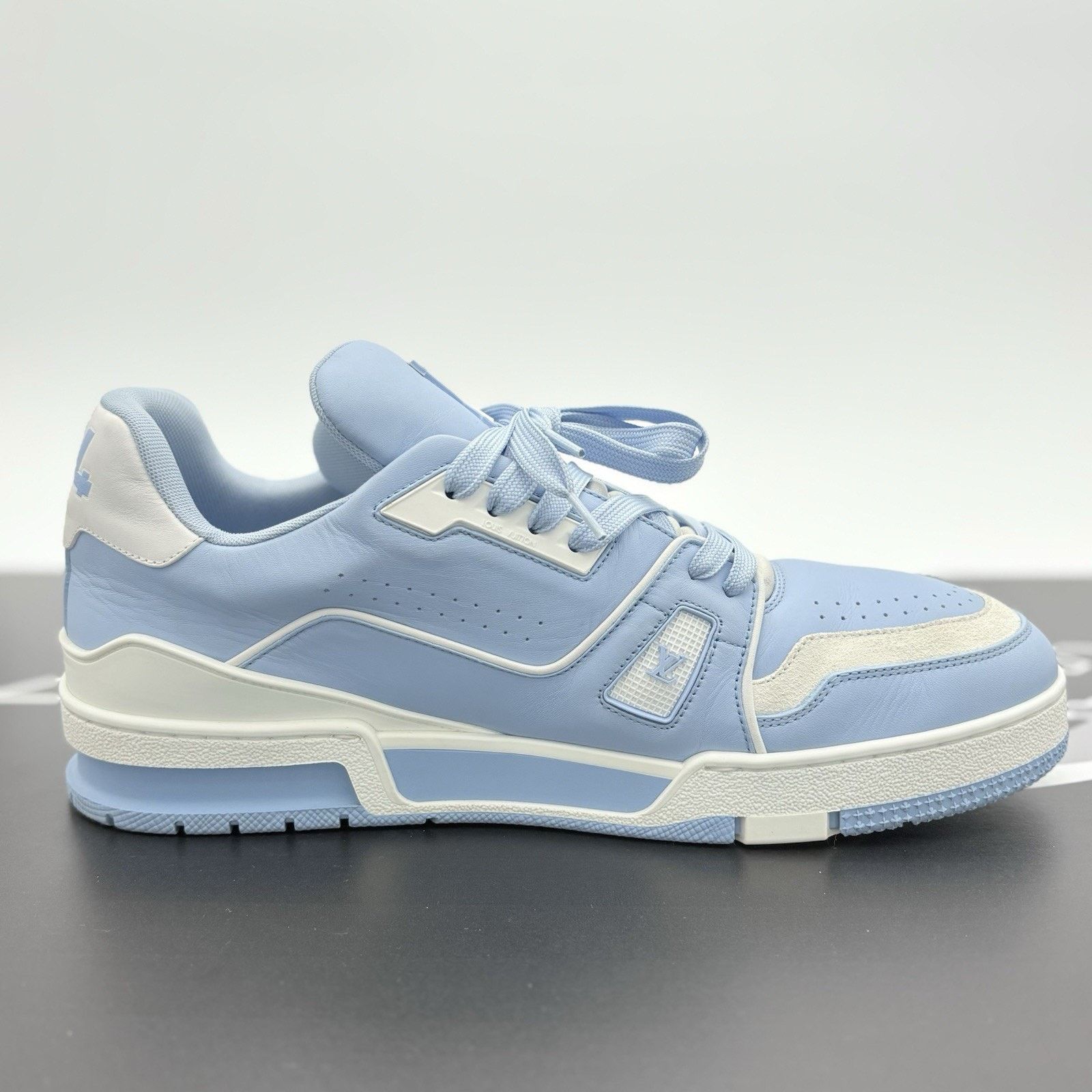 Louis Vuitton Louis Vuitton Trainer ' Light Blue ' | GREAT COND! Size US 11 / EU 44 - 10 Thumbnail