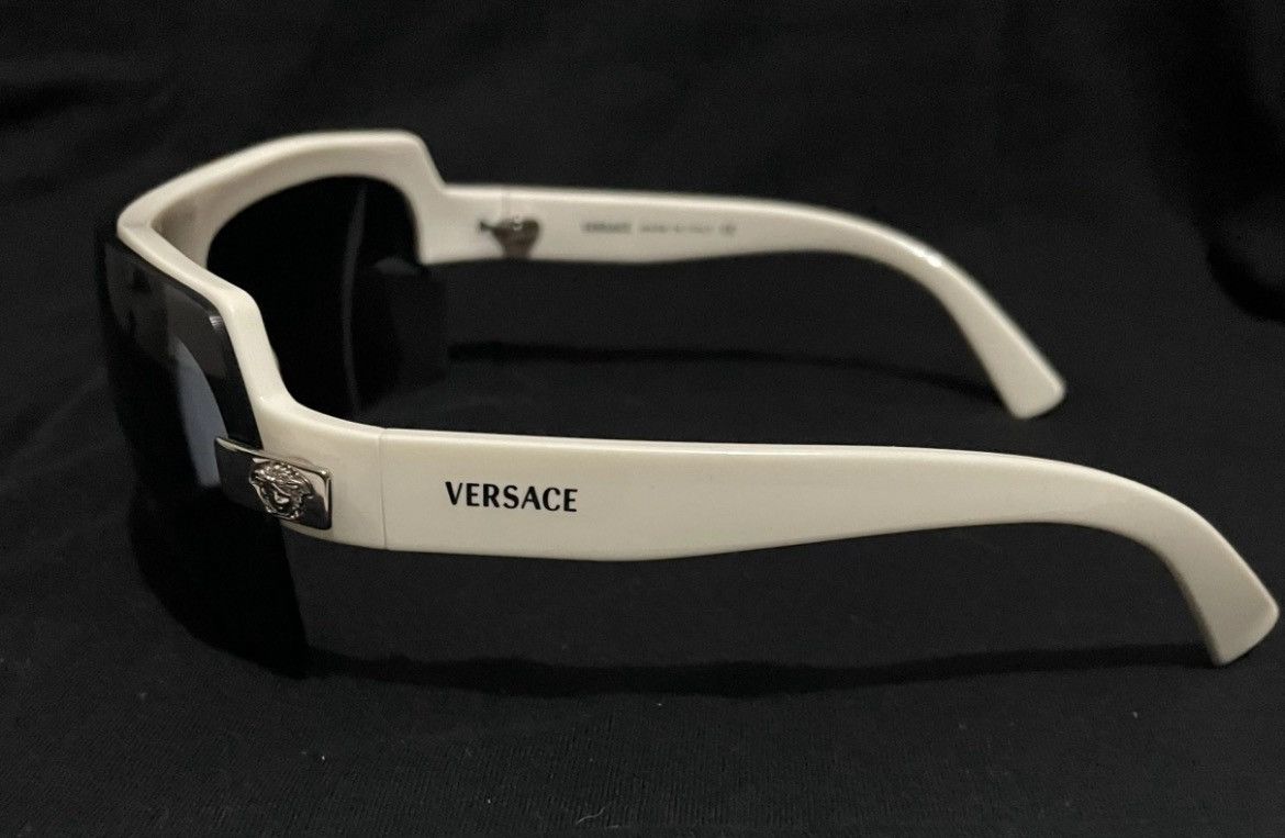 Versace Versace Vintage Sunglasses White Magnetic Mask Rare Size ONE SIZE - 7 Thumbnail