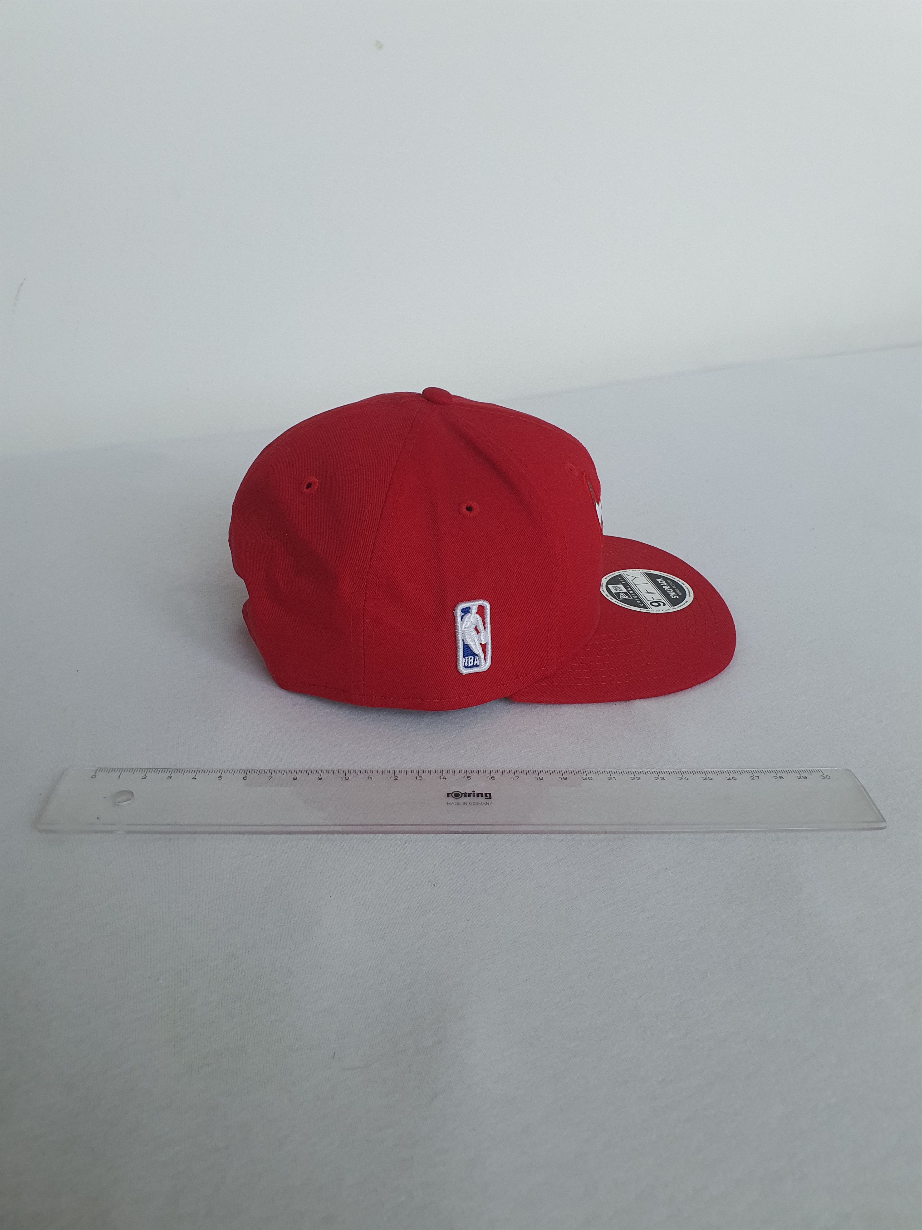 New Era 9FIFTY Snapback Cap - NBA Chicago Bulls - Sz S/M Size 28 - 3 Thumbnail