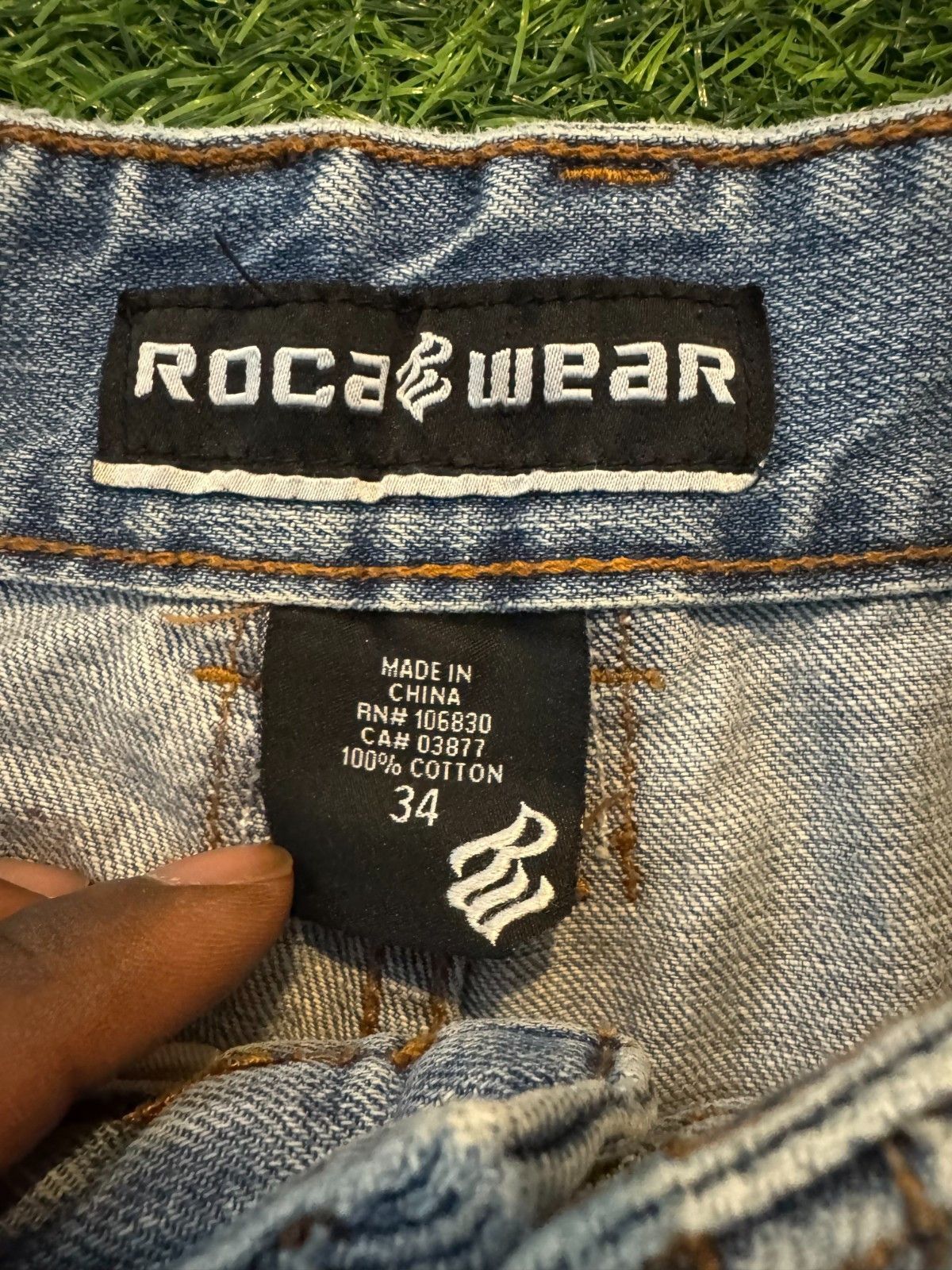 Rocawear Rocawear Embroidered Denim Shorts Size US 34 / EU 50 - 3 Thumbnail