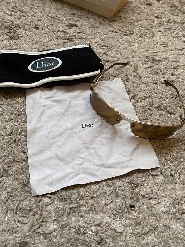 Dior Dior Sunglasses J’adore Bike Ski Mask Punk 00s Sport Vintage Size ONE SIZE - 2 Thumbnail