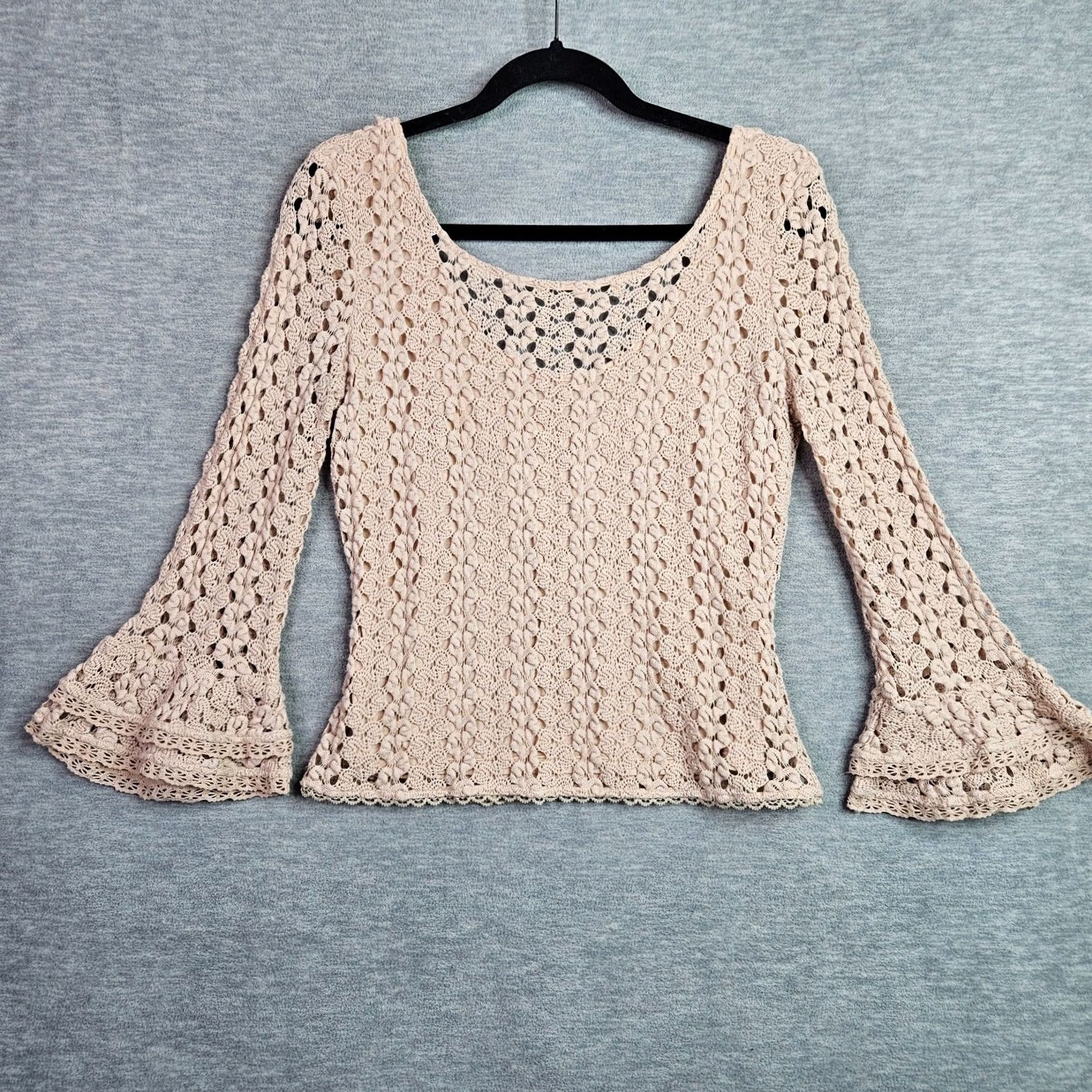 Free People Free People Women's Shirt Adult S Beige Crochet Lace Bell Sleeve Scoop Neck Top Size S / US 4 / IT 40 - 2 Thumbnail