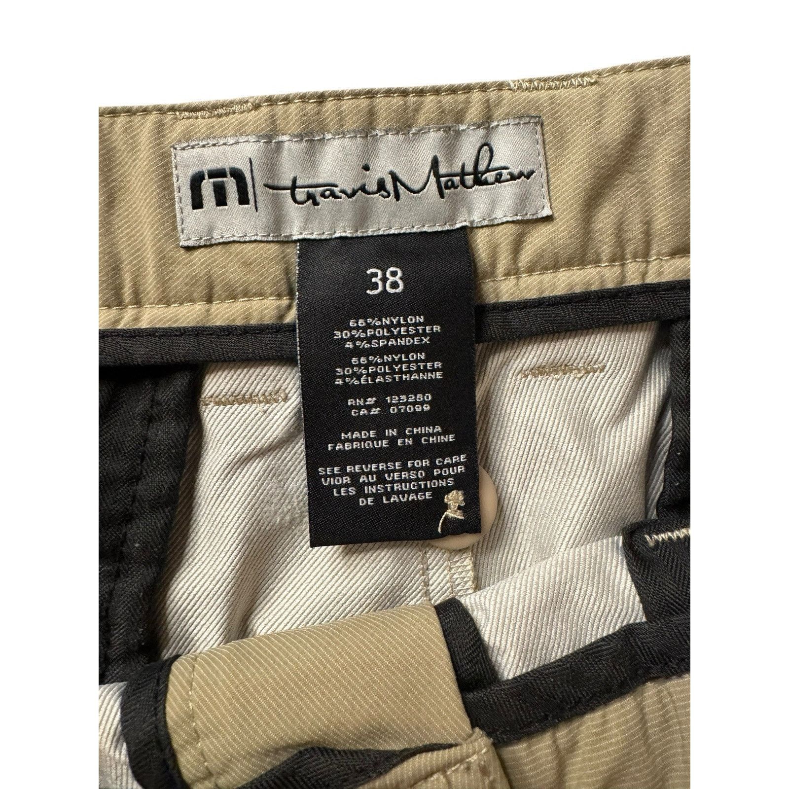 TravisMathew Travis Mathew Shorts Nylon Flat Front TINY FLAW Size US 38 / EU 54 - 10 Thumbnail