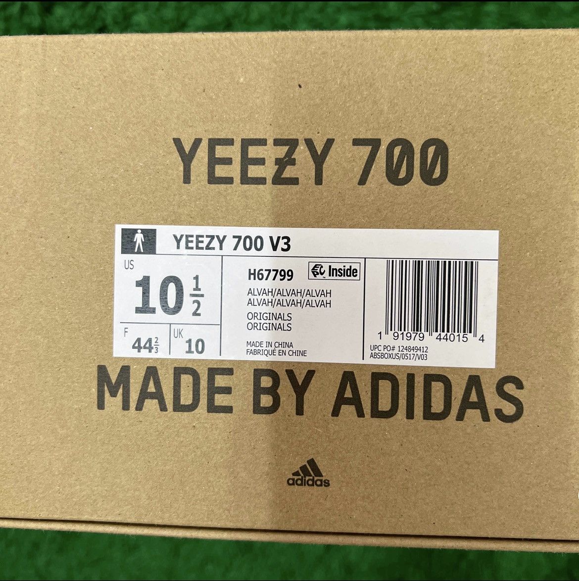 Adidas Yeezy 700 V3 Alvah (SKU: H67799)