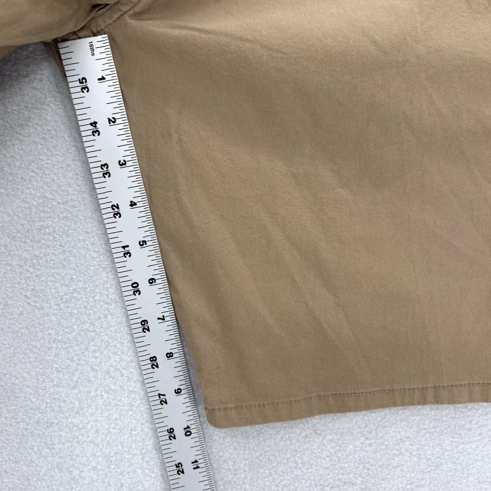 Wrangler Wrangler Cargo Shorts Mens 42 Beige Khaki Canvas Stretch Pockets 10in Inseam Regular Front Zip Summer Casual Travel Vintage No Size US 42 / EU 58 - 7 Thumbnail