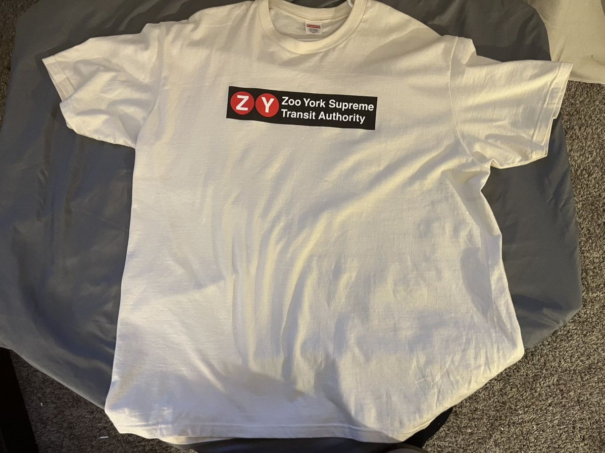 Supreme Supreme x zoo york public transit T Size US XXL / EU 58 / 5 - 1 Thumbnail
