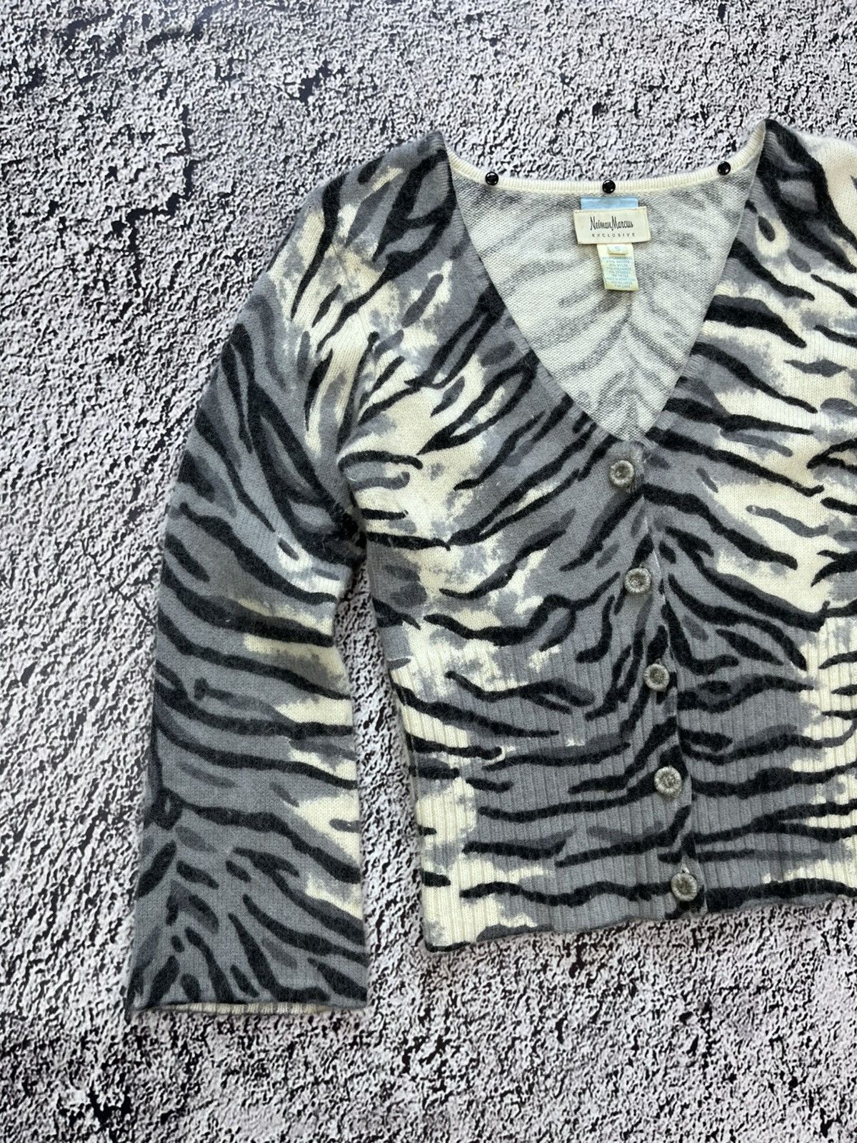 Neiman Marcus Vintage Neiman Marcus Hairy Angora Wool Tiger Print Cardigan Size S / US 4 / IT 40 - 2 Thumbnail
