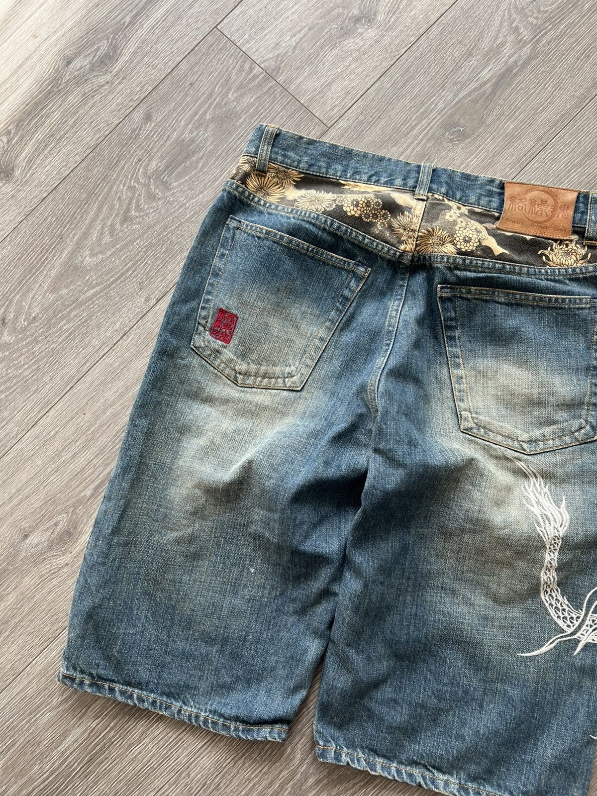 Japanese Brand Vintage Japanese Denim Shorts Dragon Embroidery Samurai Soul Size US 36 / EU 52 - 17 Thumbnail