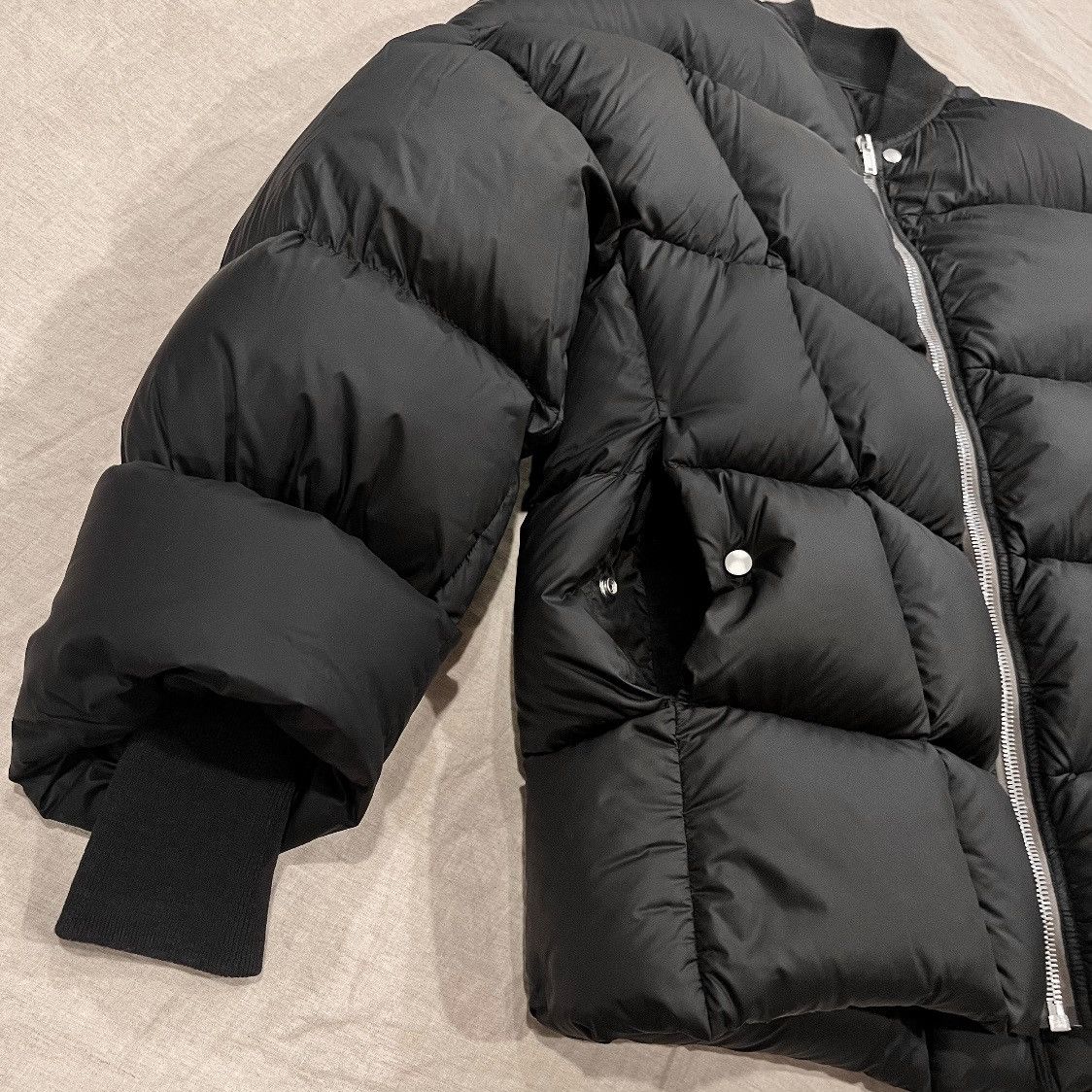 Rick Owens $2725 Rick Owens Strobe Down Puffer Bomber Jacket Size US S / EU 44-46 / 1 - 7 Thumbnail