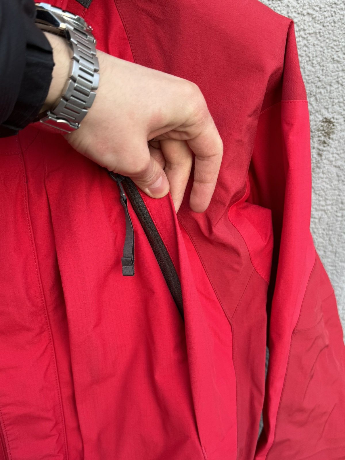 Marmot Marmot Gore Tex XCR Jacket Raincoat Red Gorpcore Size US S / EU 44-46 / 1 - 3 Thumbnail