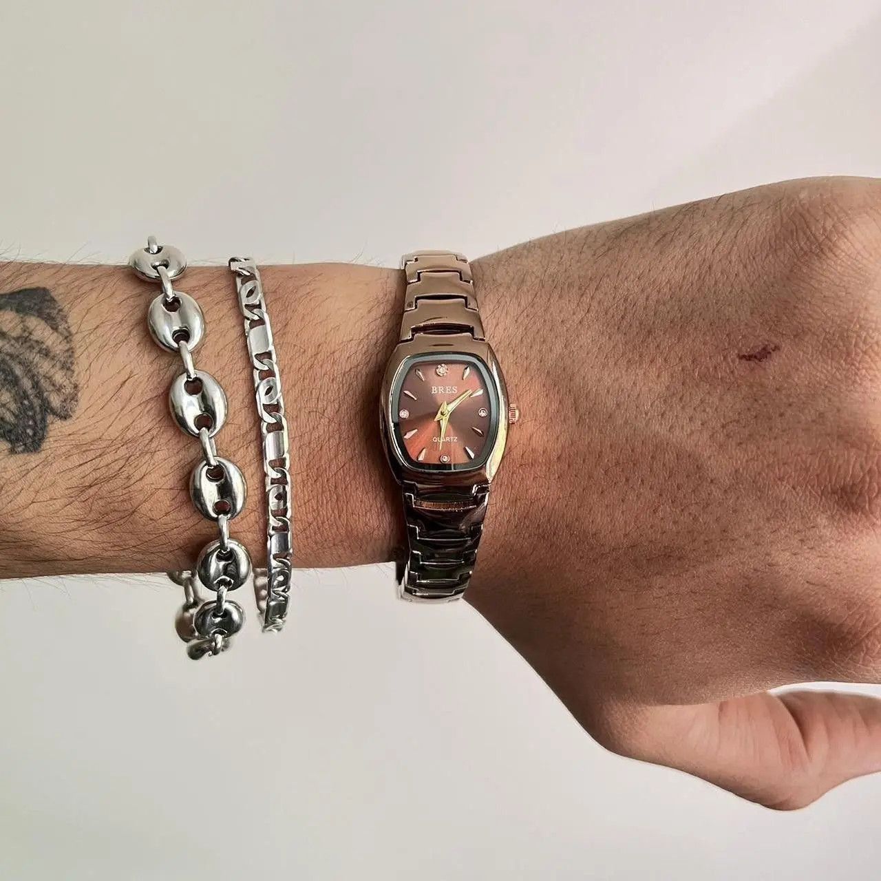 Jewelry 2000s vintage style stainless steel quartz bres luxury watch Size ONE SIZE - 3 Thumbnail